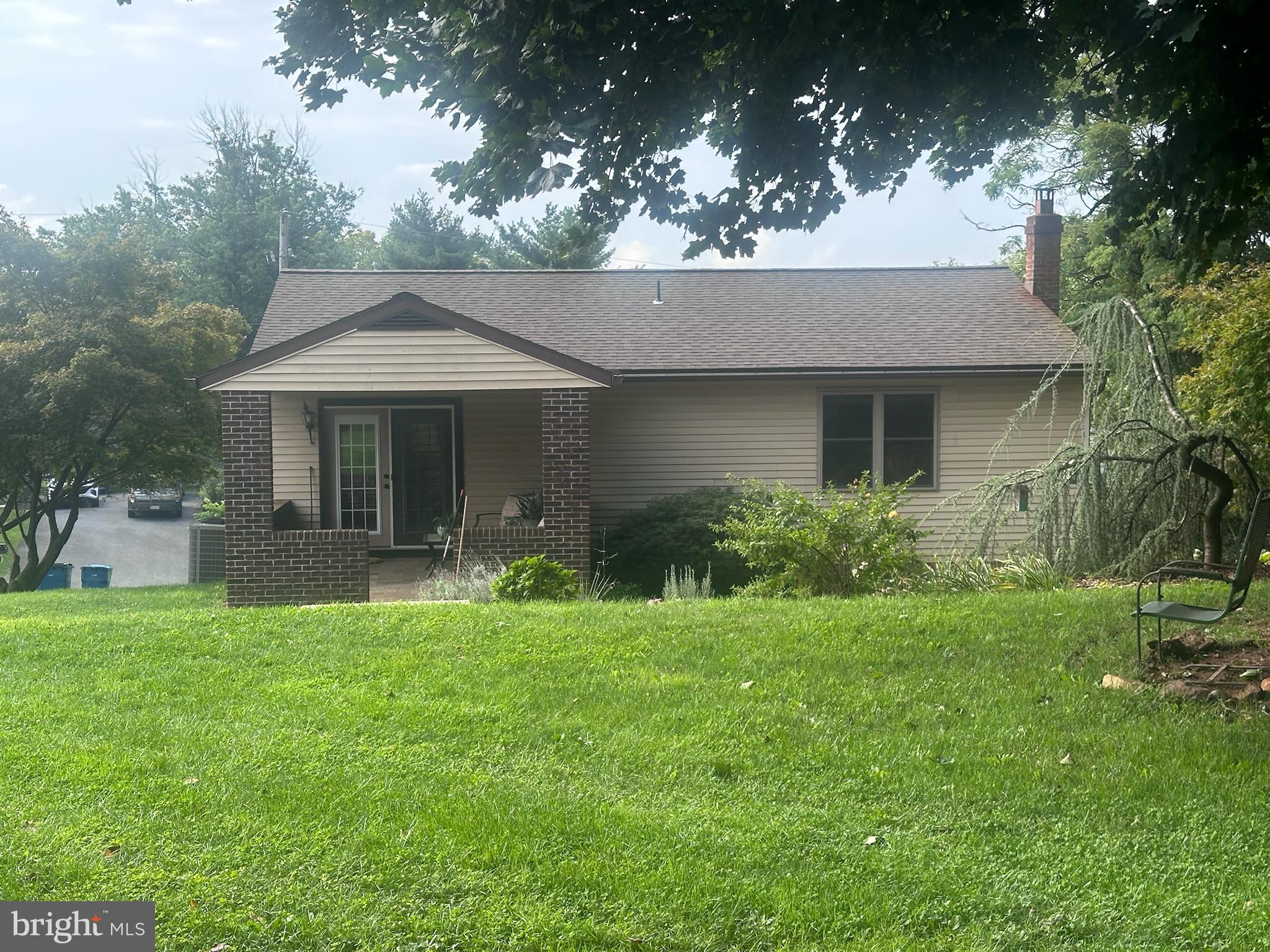 1751 STONEMILL DRIVE