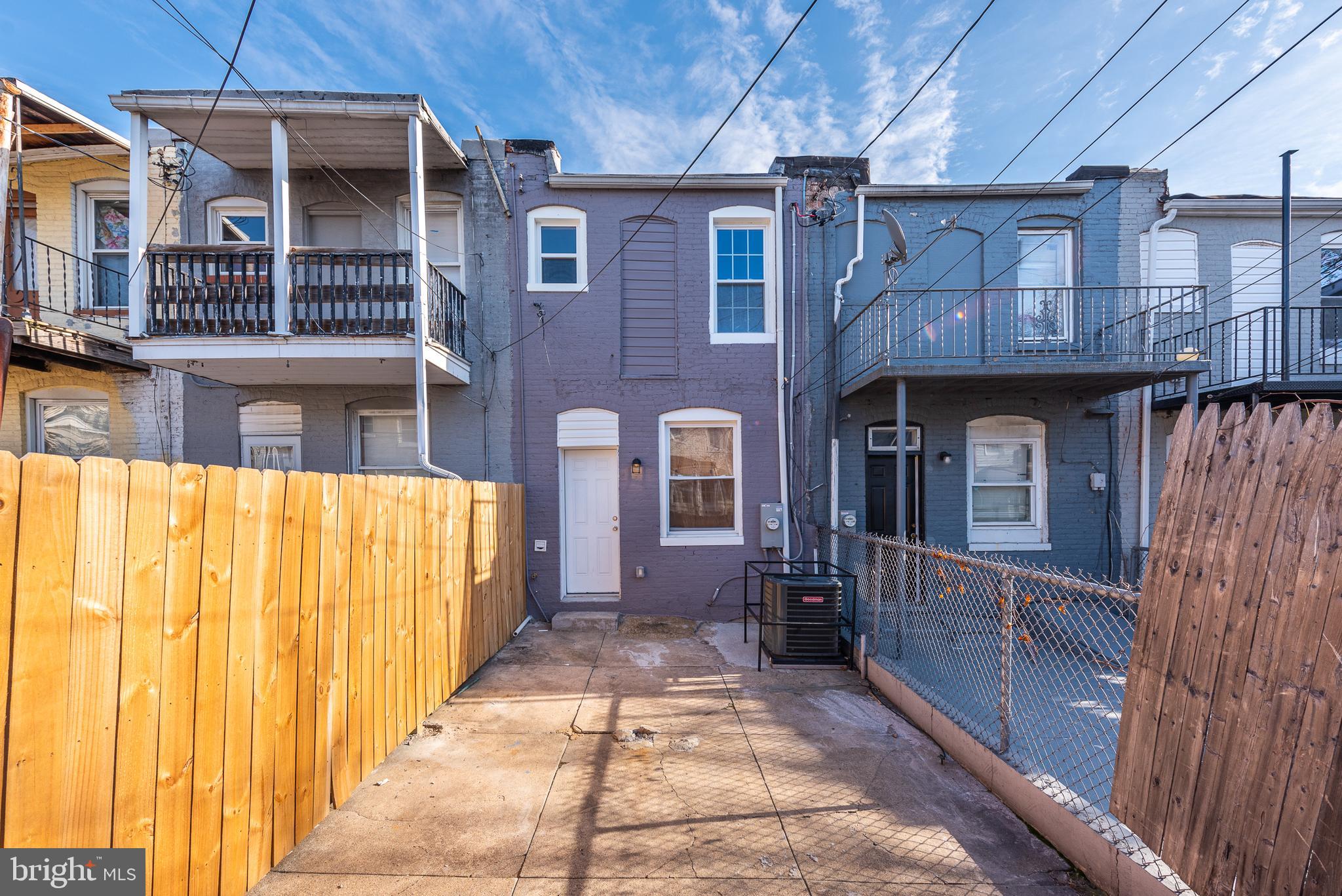 MADISON EASTEND - Residential