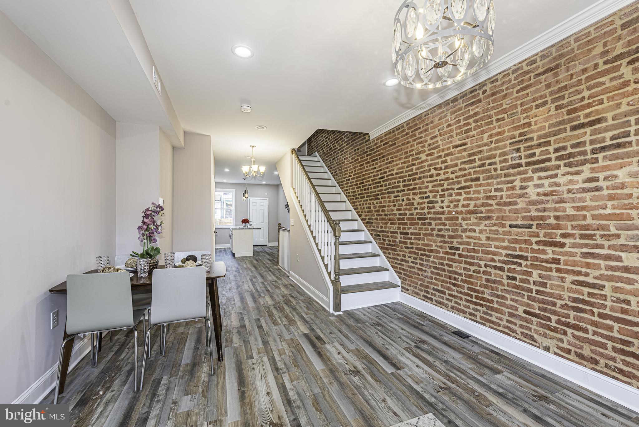 MADISON EASTEND - Residential