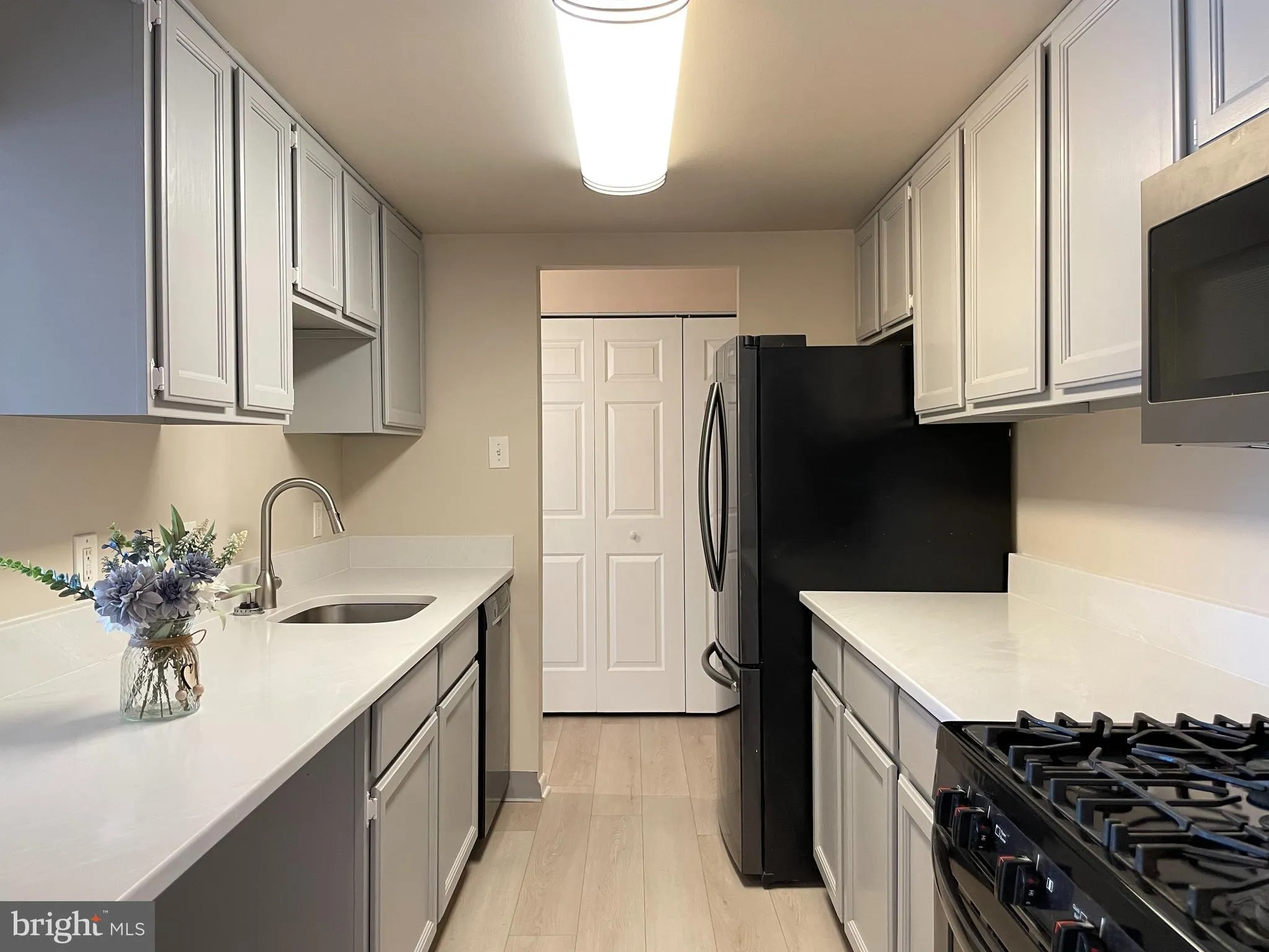 Wayne, Pennsylvania 19087, United States, 2 Bedrooms Bedrooms, ,1 BathroomBathrooms,Residential,Active,23907