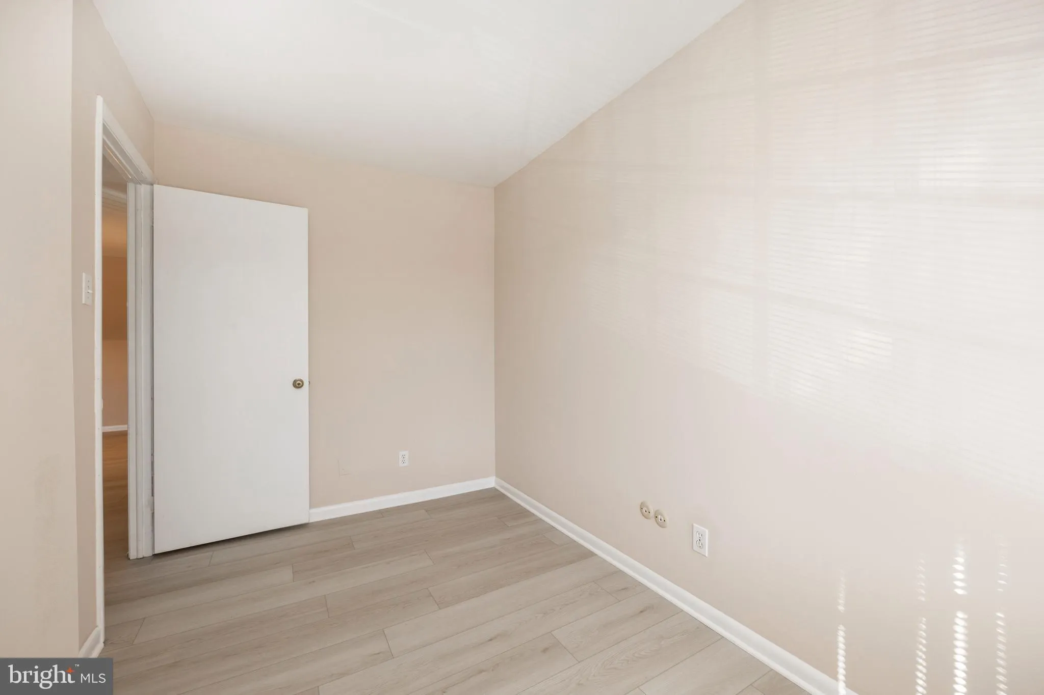 Wayne, Pennsylvania 19087, United States, 2 Bedrooms Bedrooms, ,1 BathroomBathrooms,Residential,Active,23907