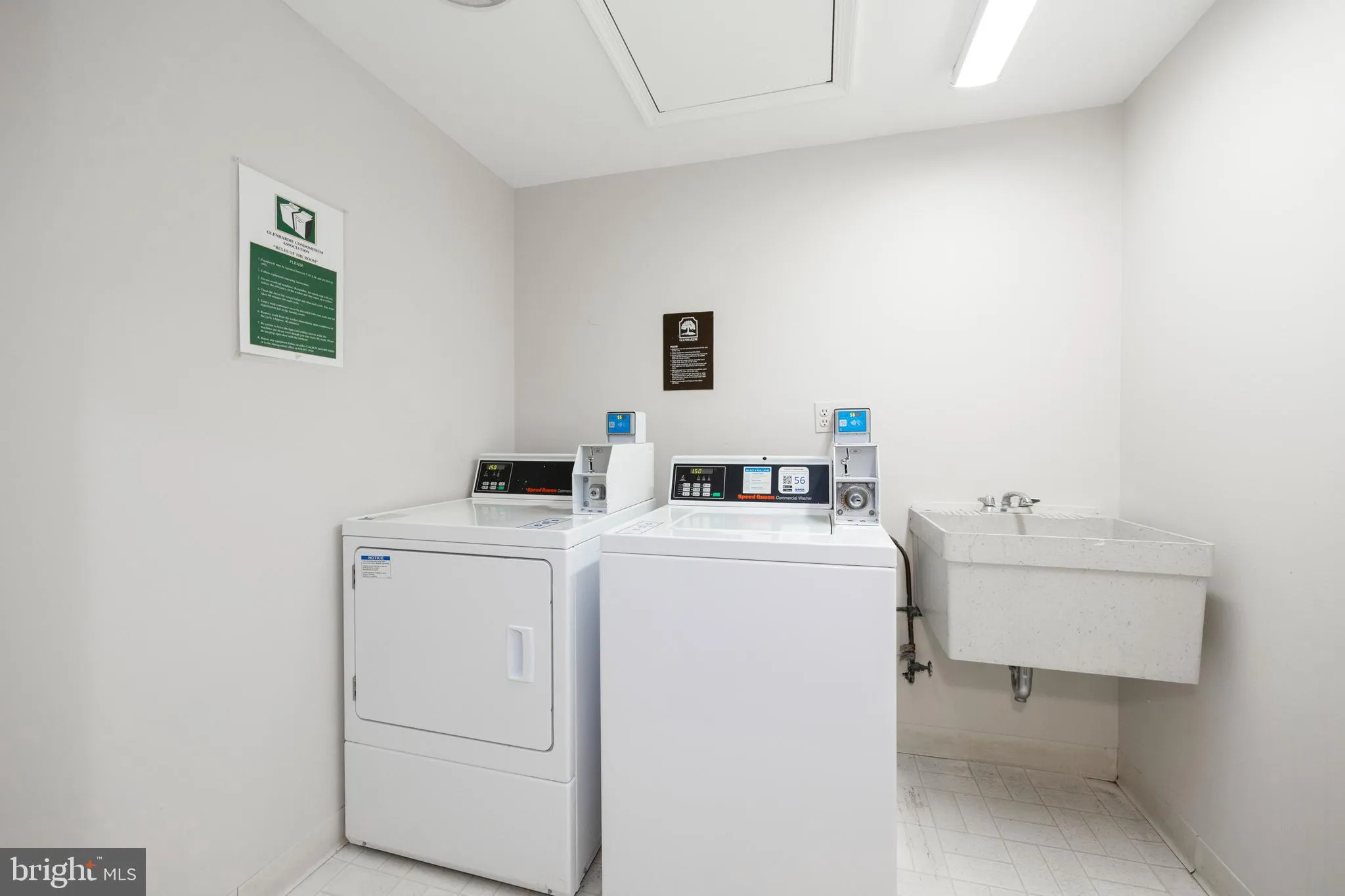 Wayne, Pennsylvania 19087, United States, 2 Bedrooms Bedrooms, ,1 BathroomBathrooms,Residential,Active,23907