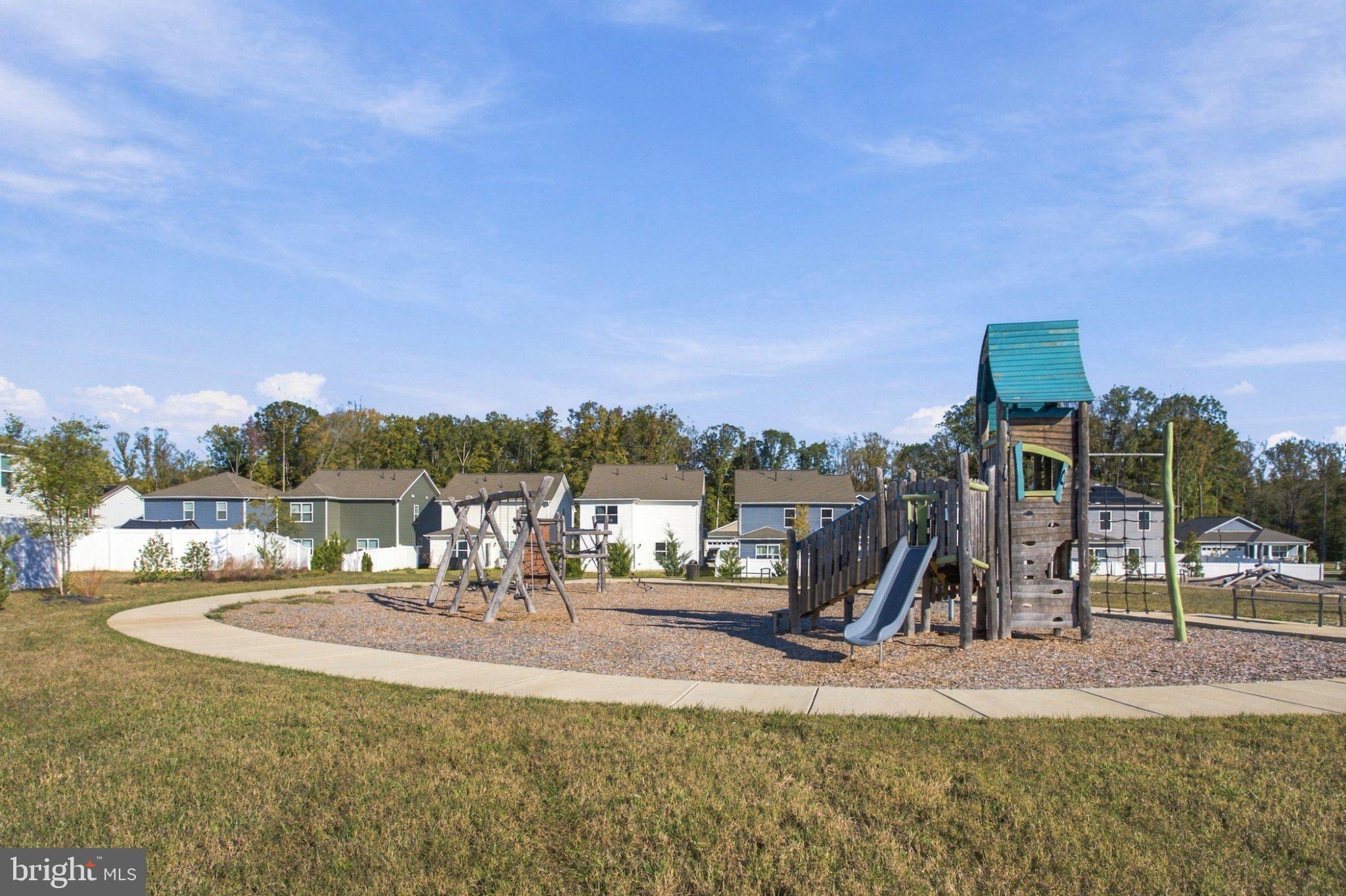 322 FOREST EDGE AVENUE