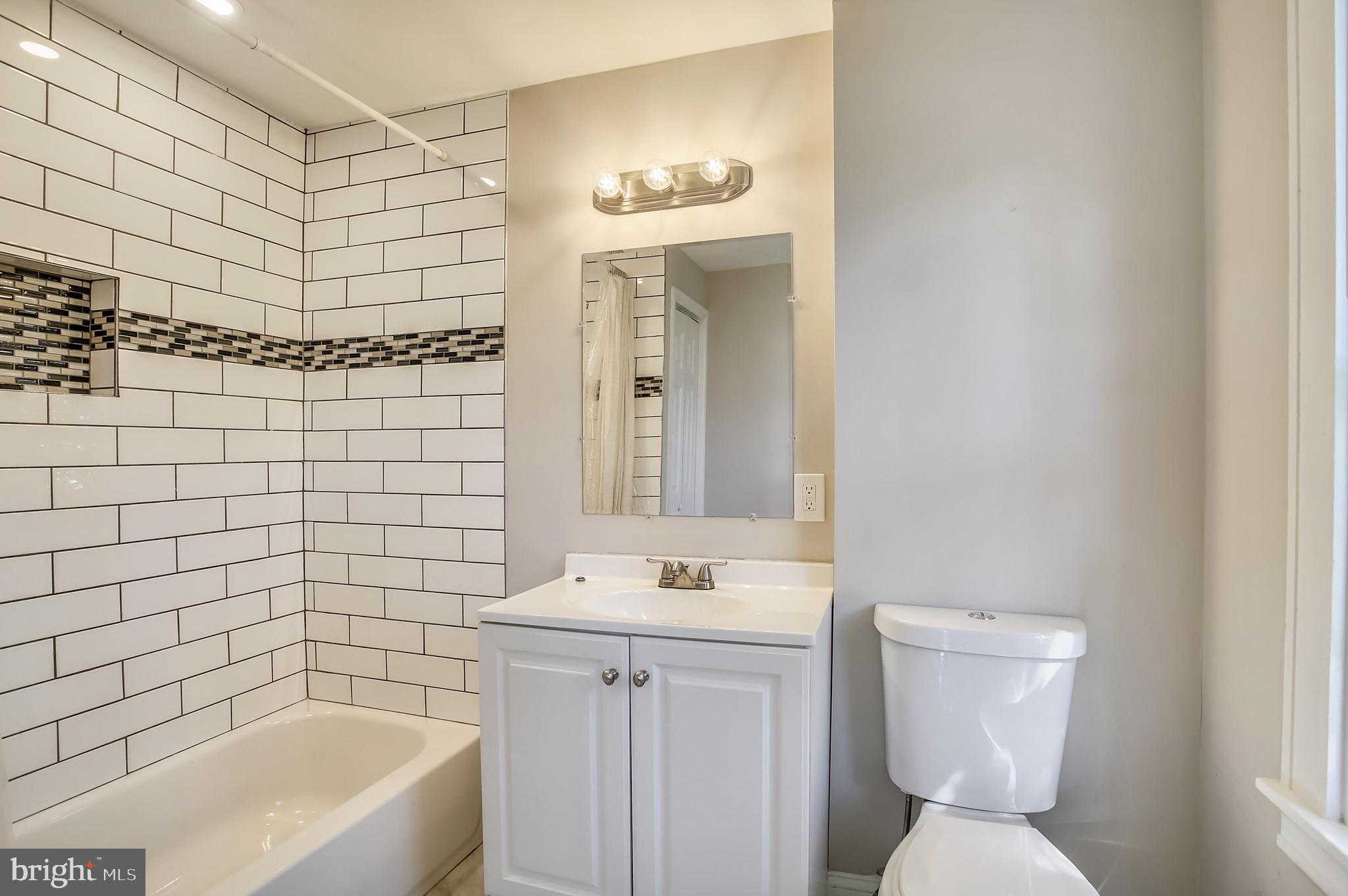 HAMILTON HEIGHTS - Residential Lease