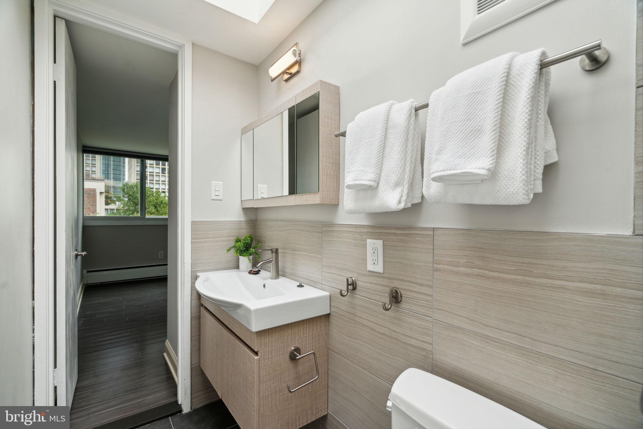 SOCIETY HILL - Residential