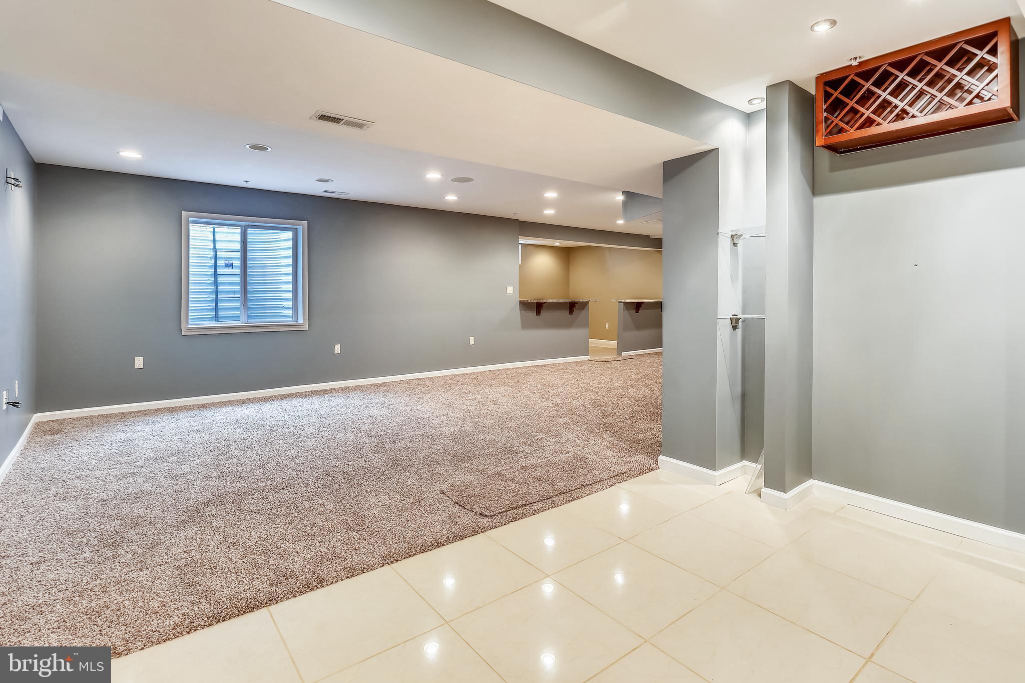 FIELDS AT ROCK GLENN - Residential