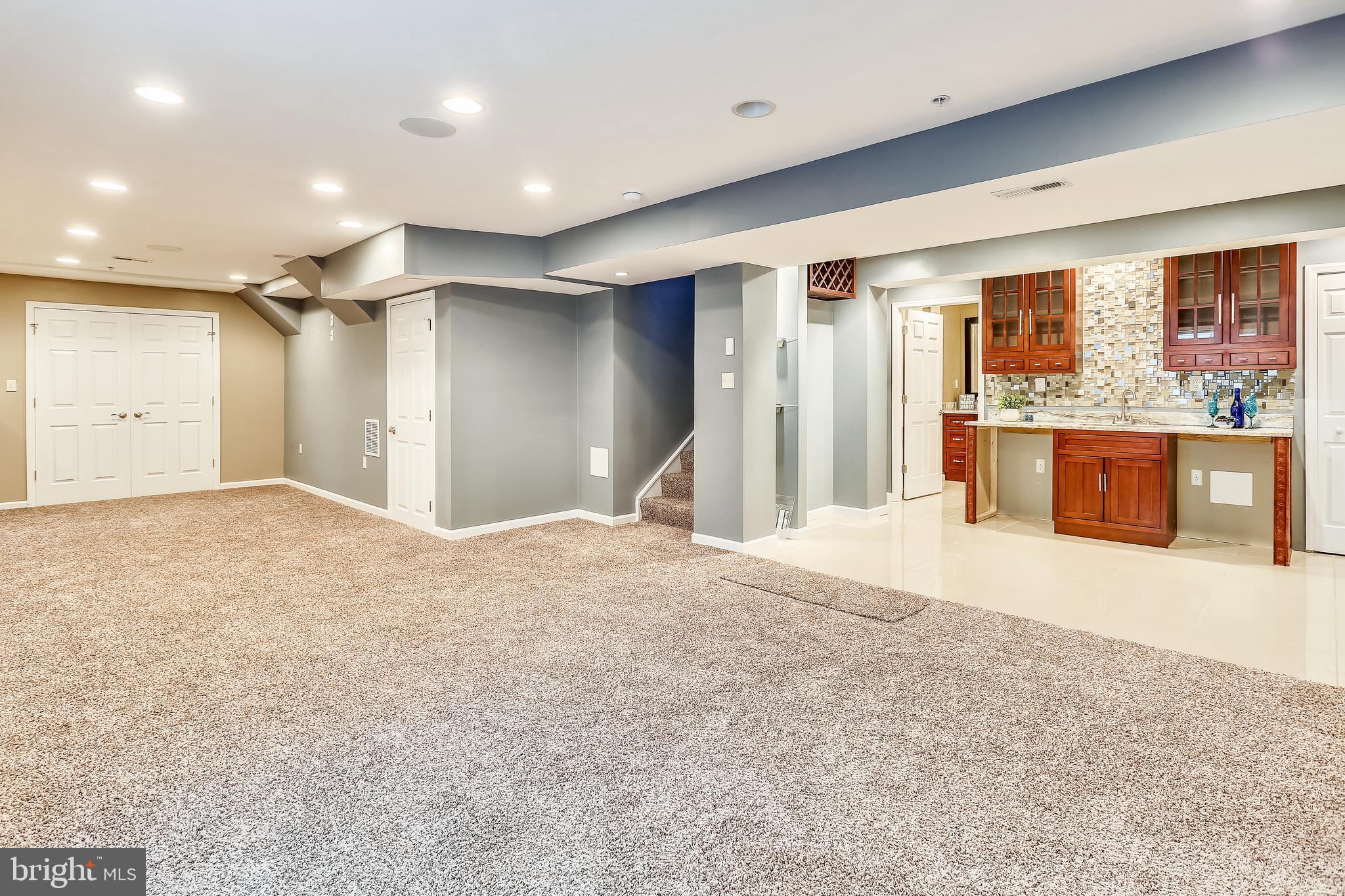 FIELDS AT ROCK GLENN - Residential