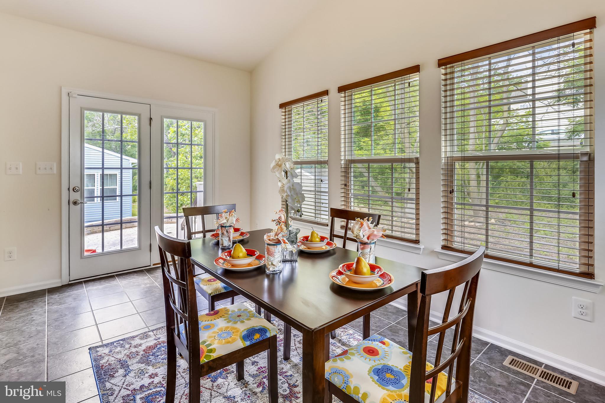 FIELDS AT ROCK GLENN - Residential