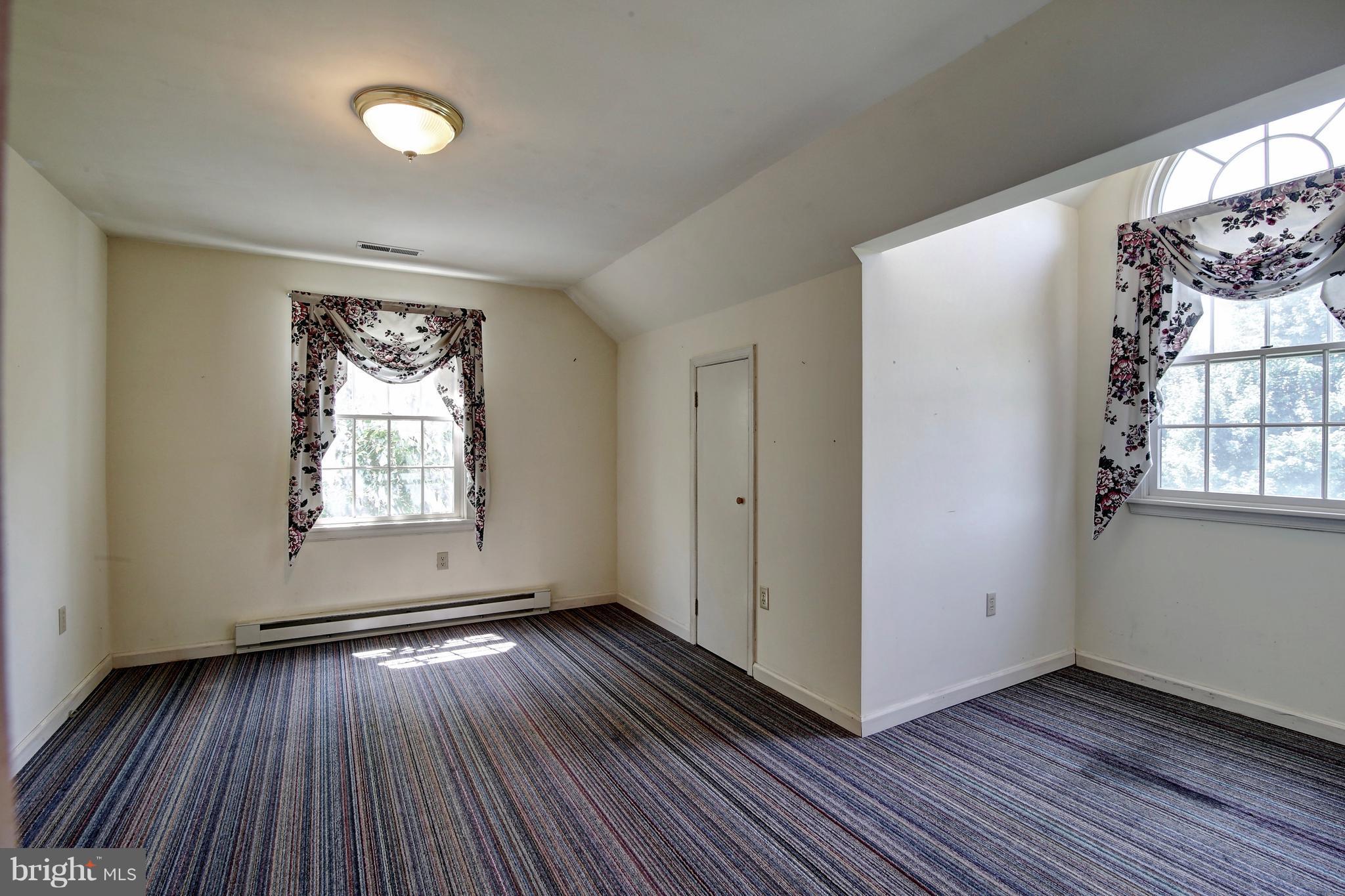 CARRIAGE PARK - Residential