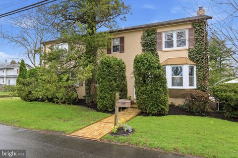 1607 FORREST AVENUE FEASTERVILLE TREVOSE PA 19053