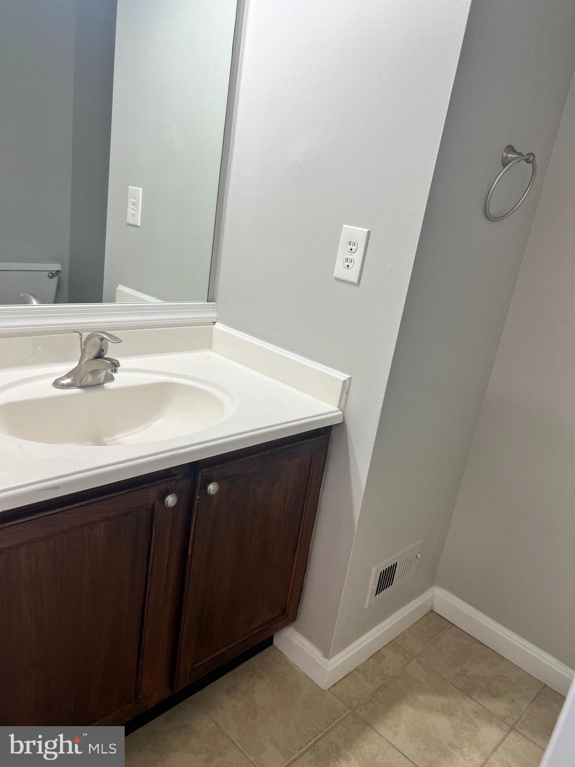 SULLY STATION - Residential