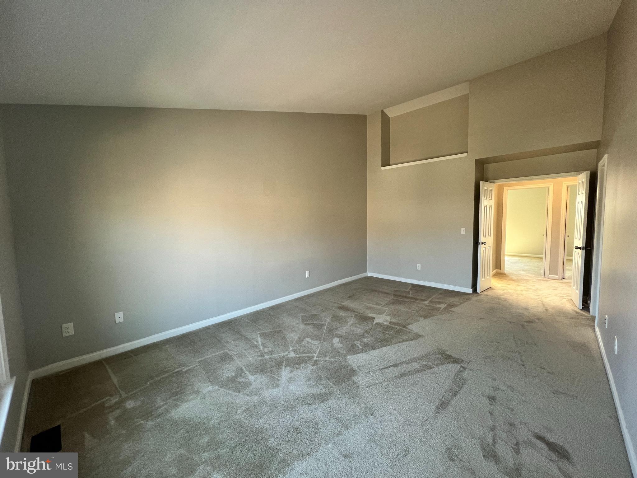 SULLY STATION - Residential