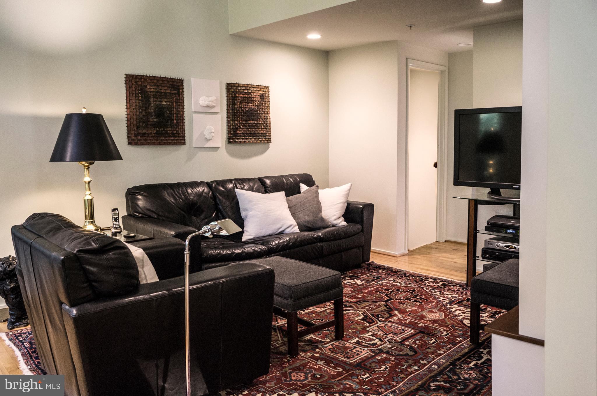 FARMINGTON - Residential