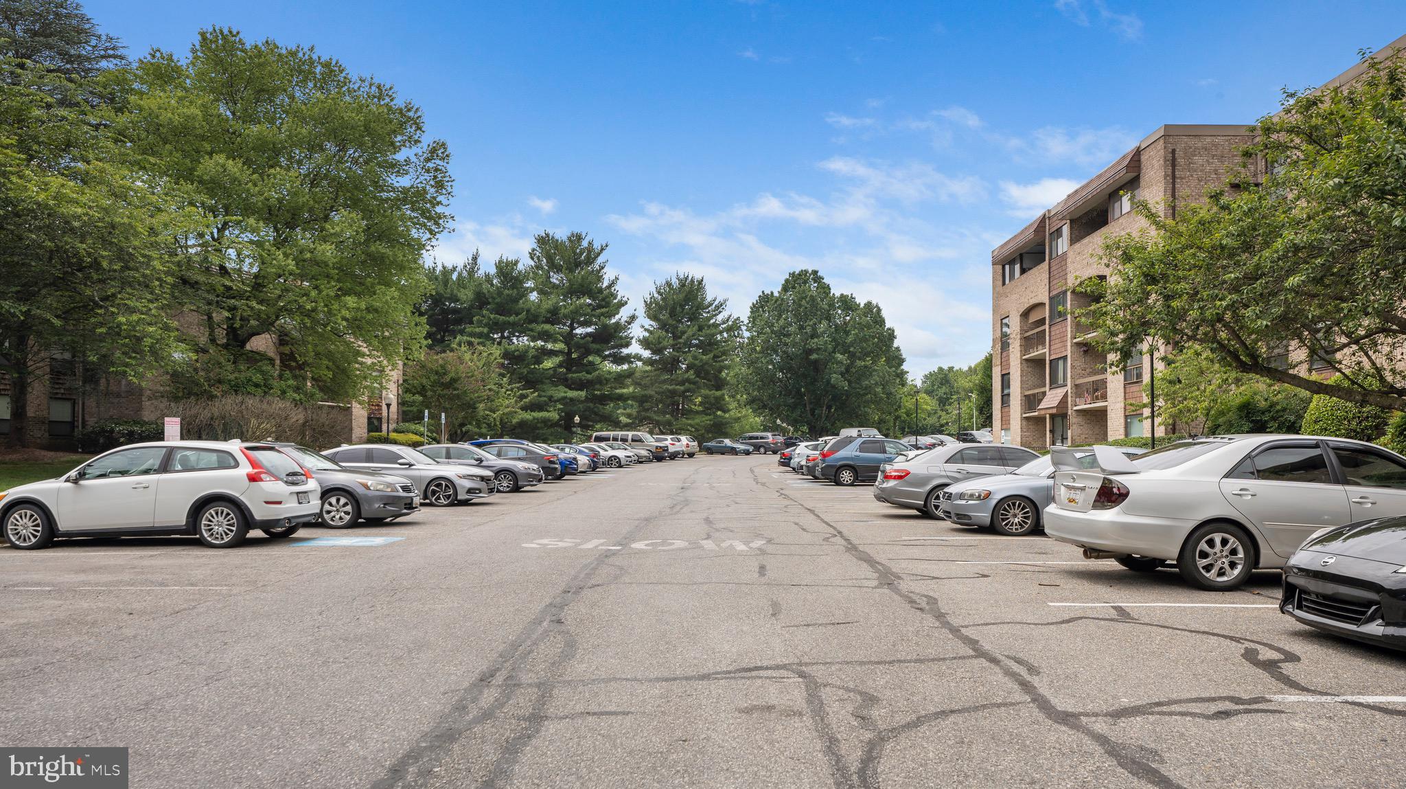 HYDE PARK - Residential