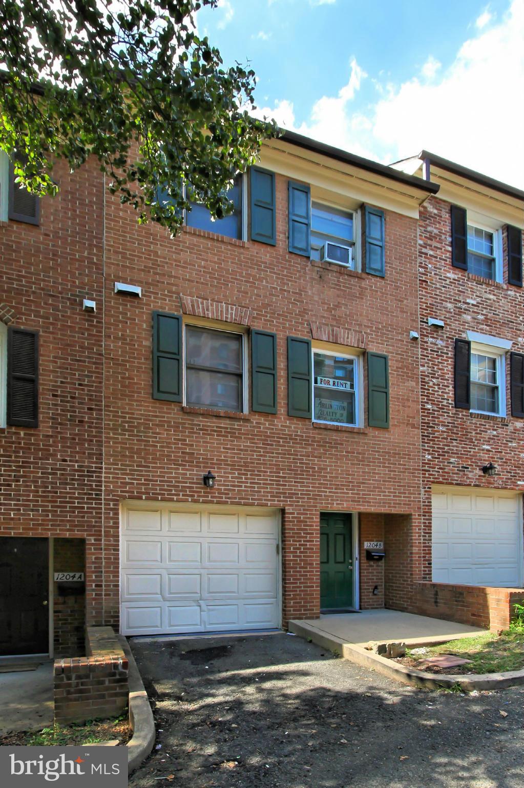 COLIN PLACE - Residential Lease