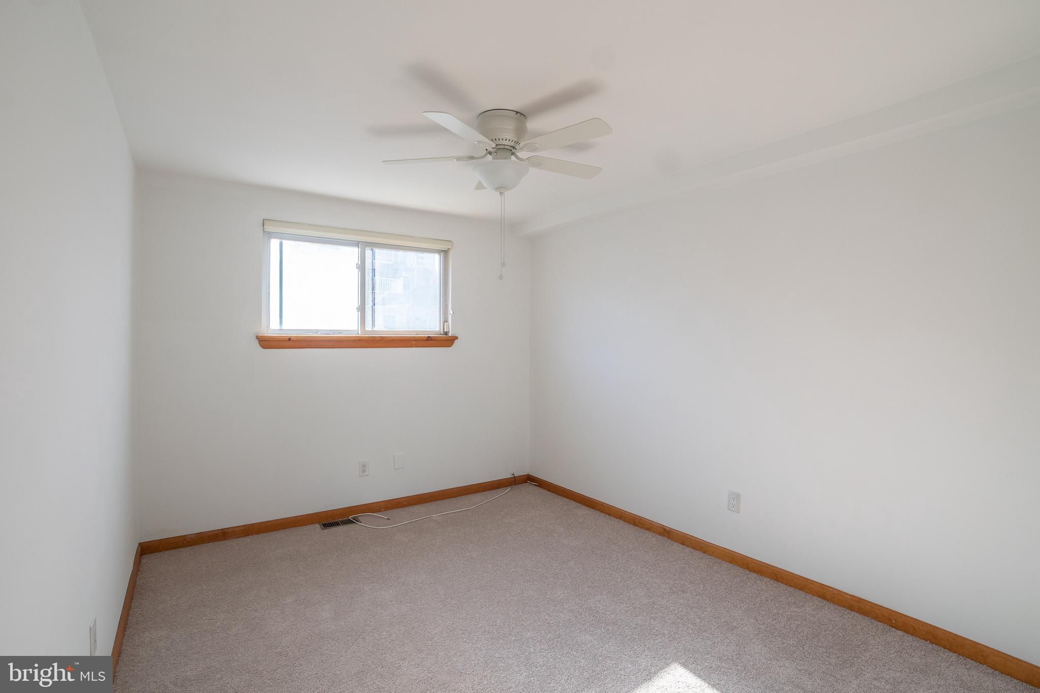 FAIRMOUNT - Residential Lease