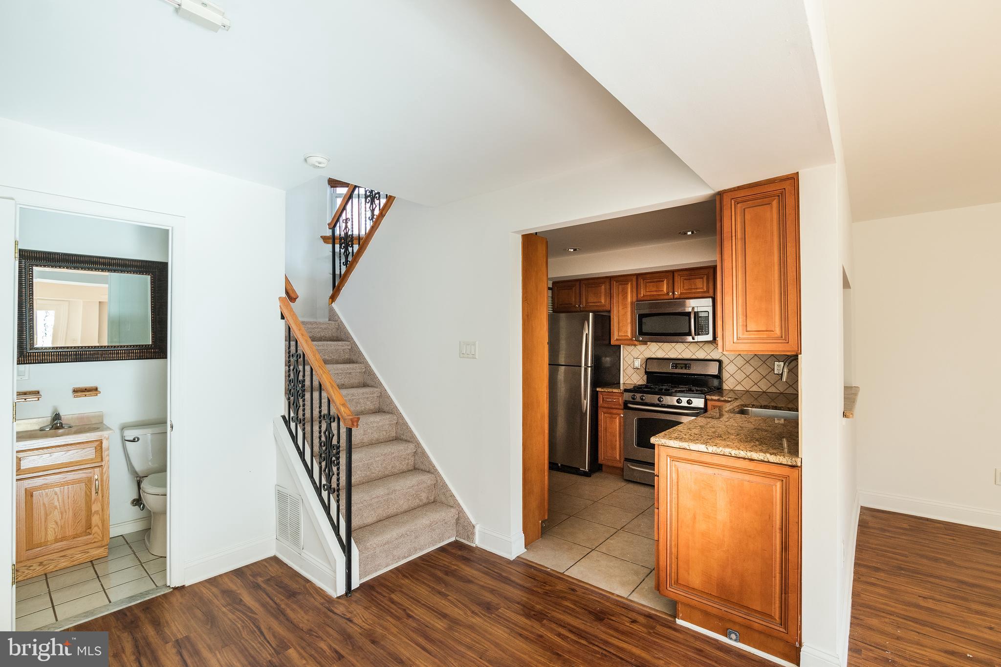 FAIRMOUNT - Residential Lease