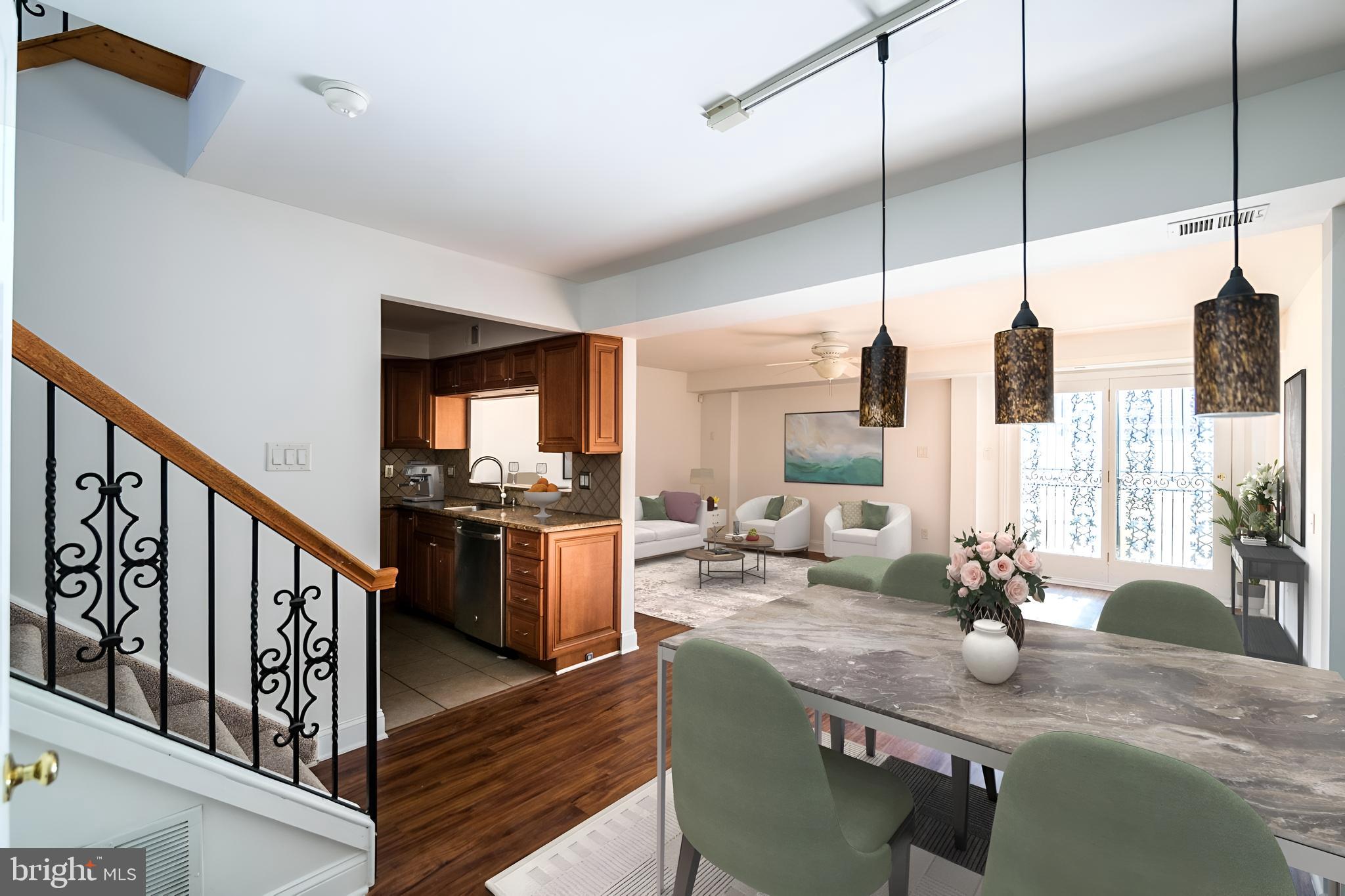 FAIRMOUNT - Residential Lease