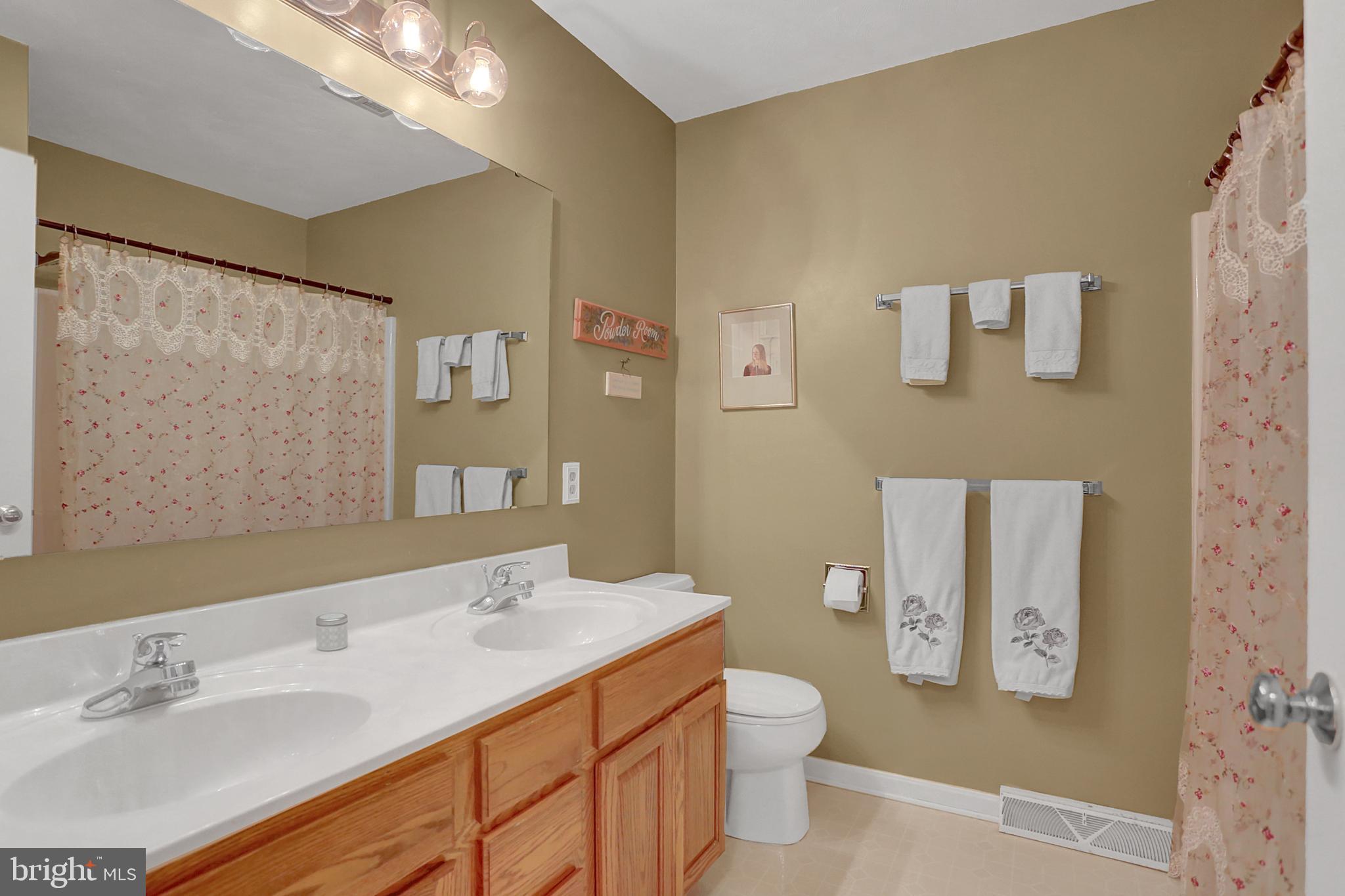 BEECHWOOD ESTATES - Residential