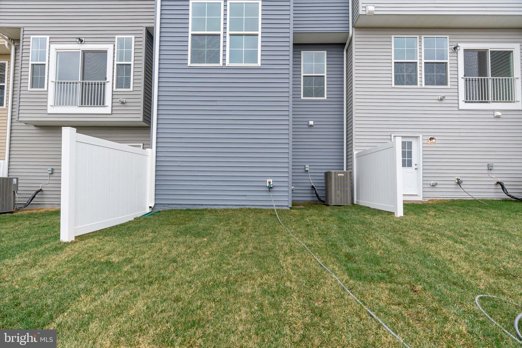 MARTINSBURG STATION - Residential