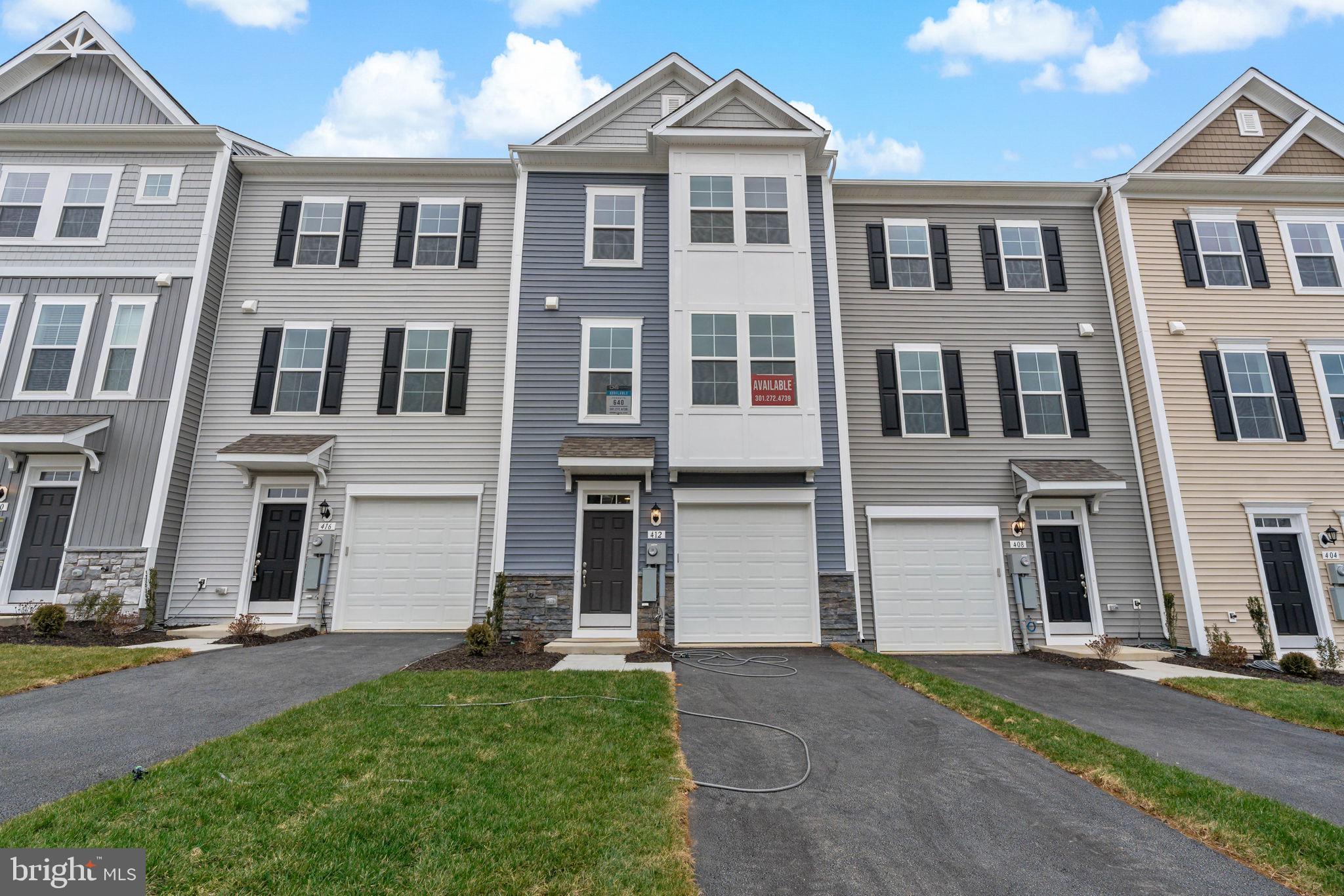 MARTINSBURG STATION - Residential