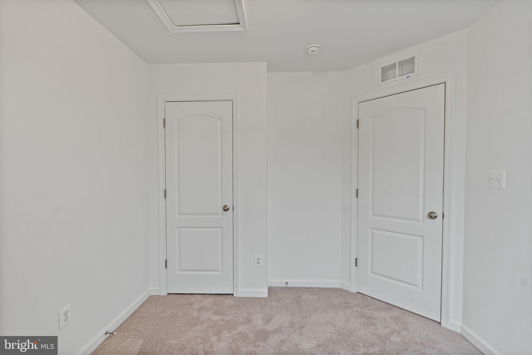 MARTINSBURG STATION - Residential