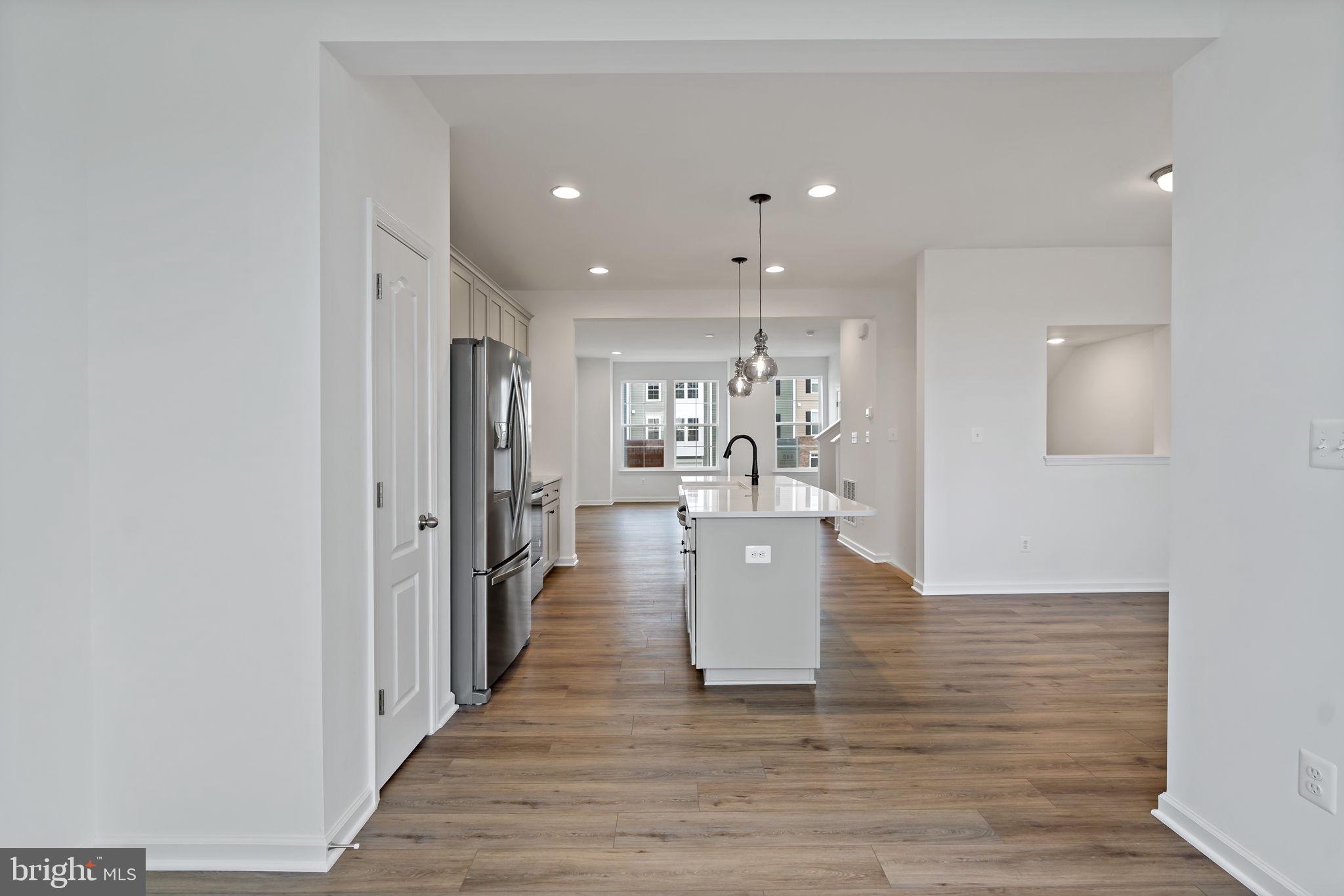 MARTINSBURG STATION - Residential