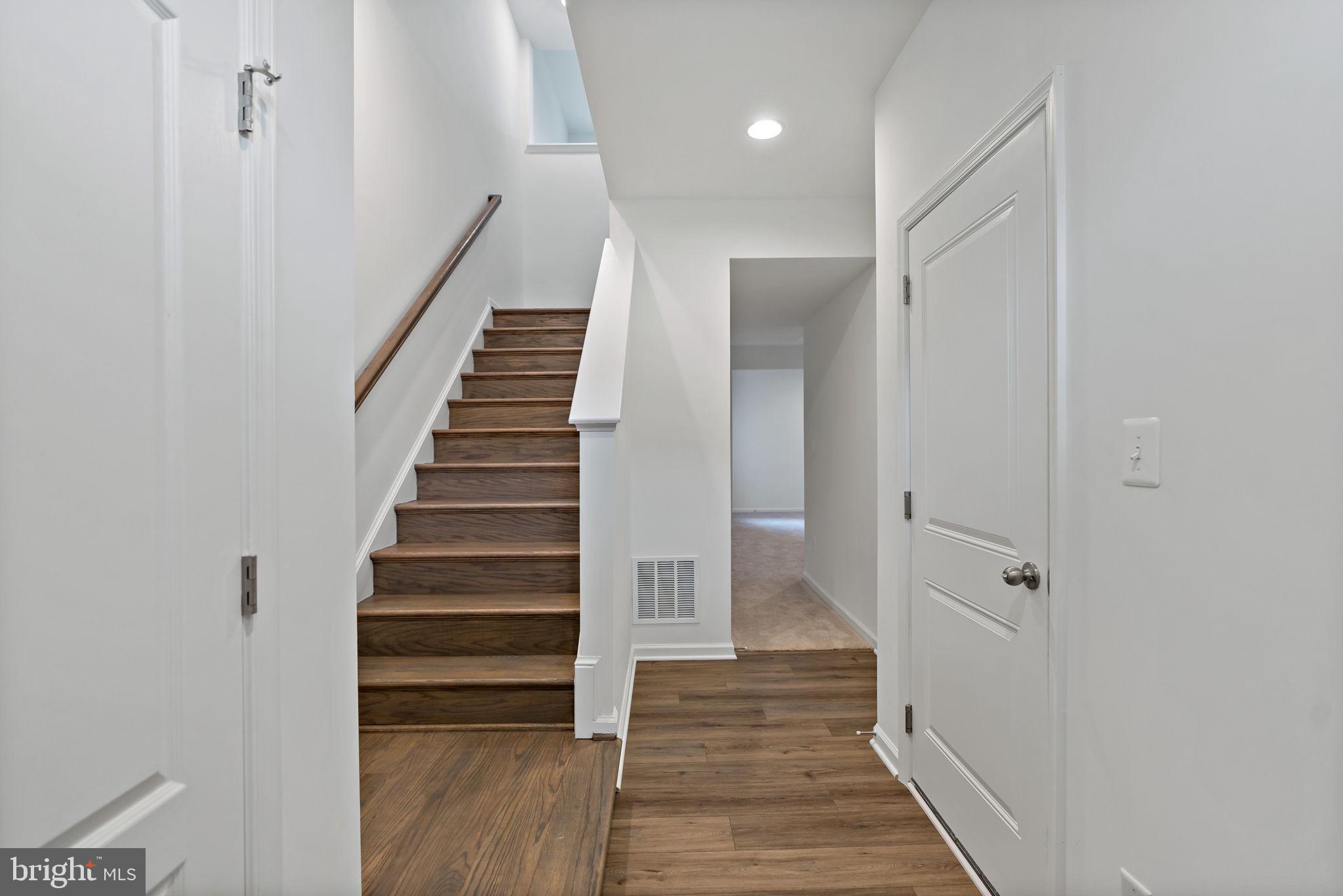 MARTINSBURG STATION - Residential