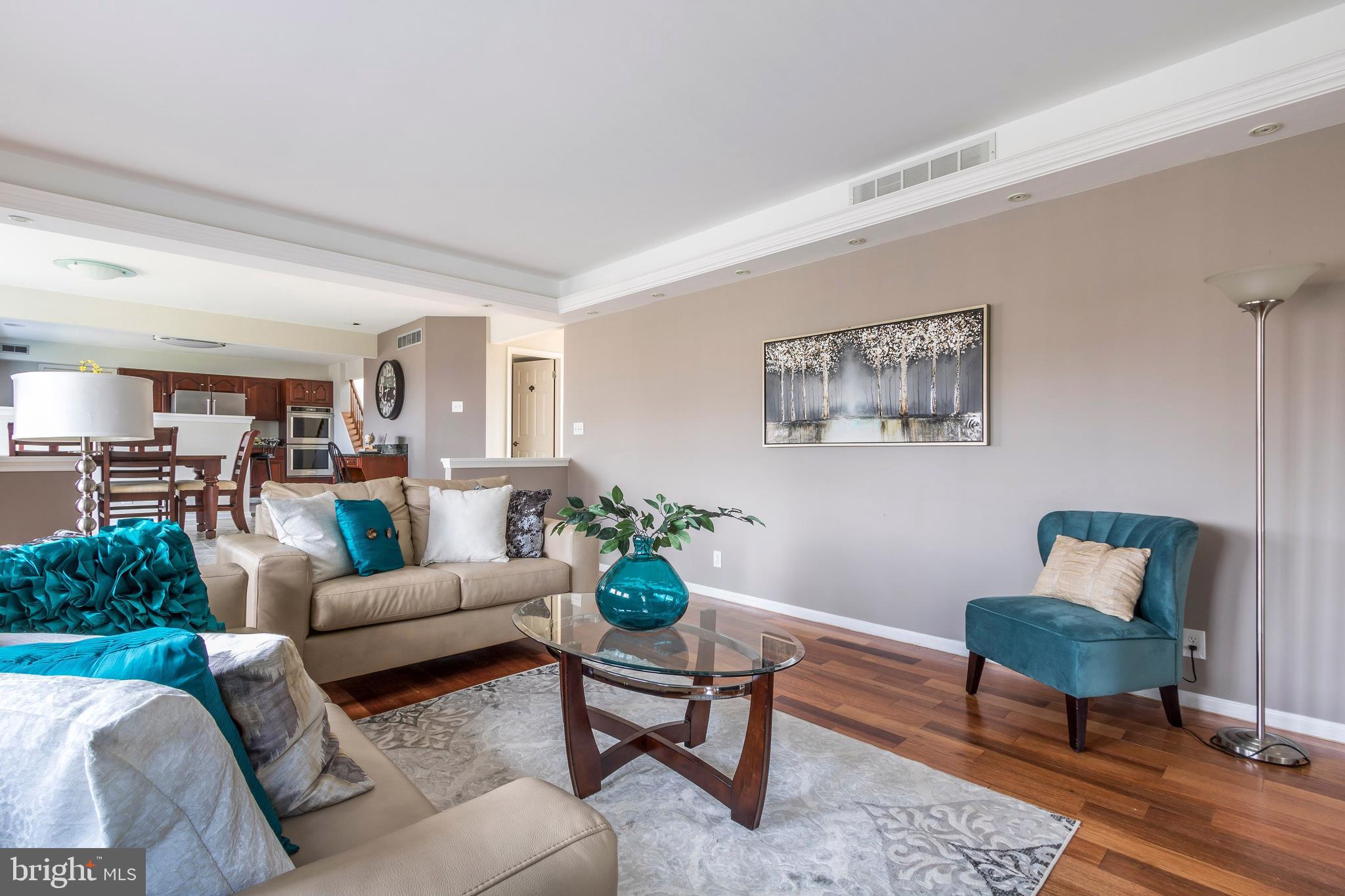 RIVERSTONE - Residential