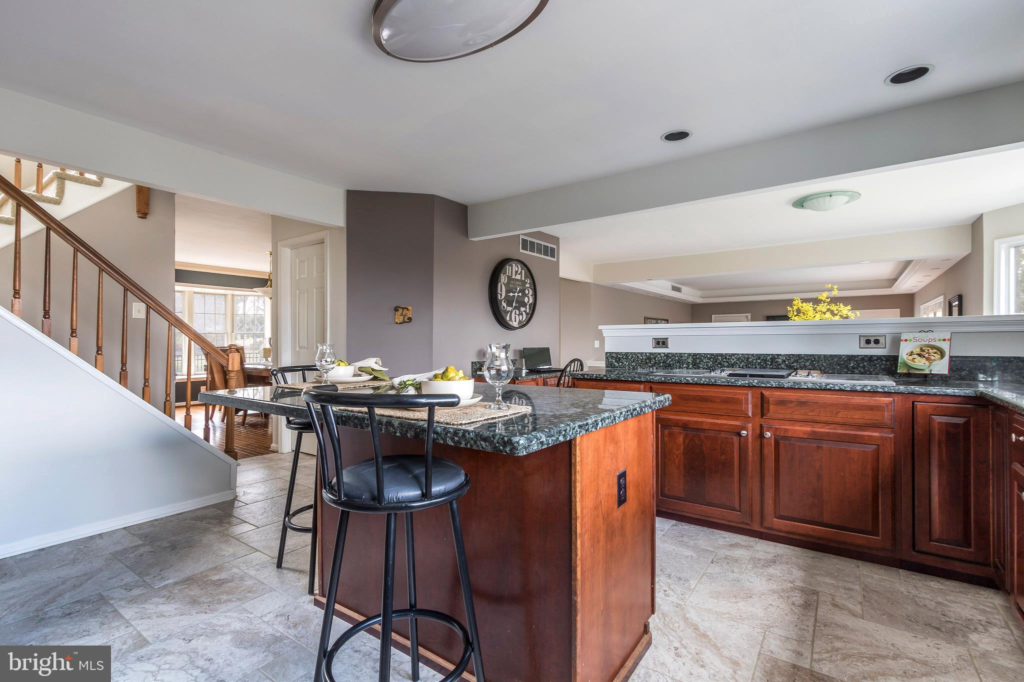 RIVERSTONE - Residential