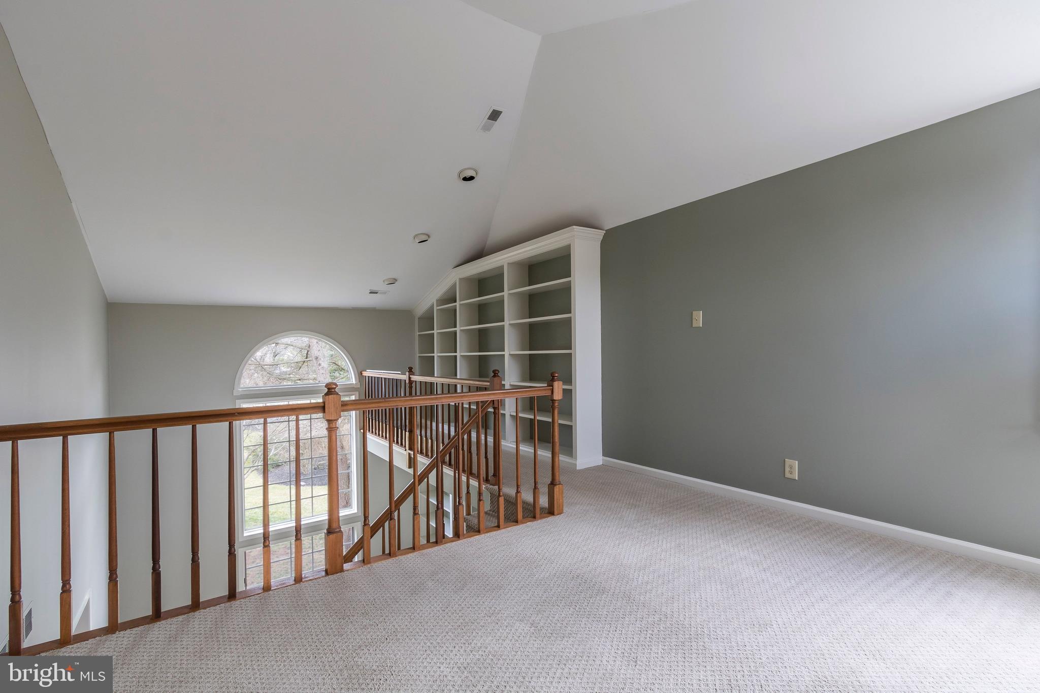 RIVERSTONE - Residential