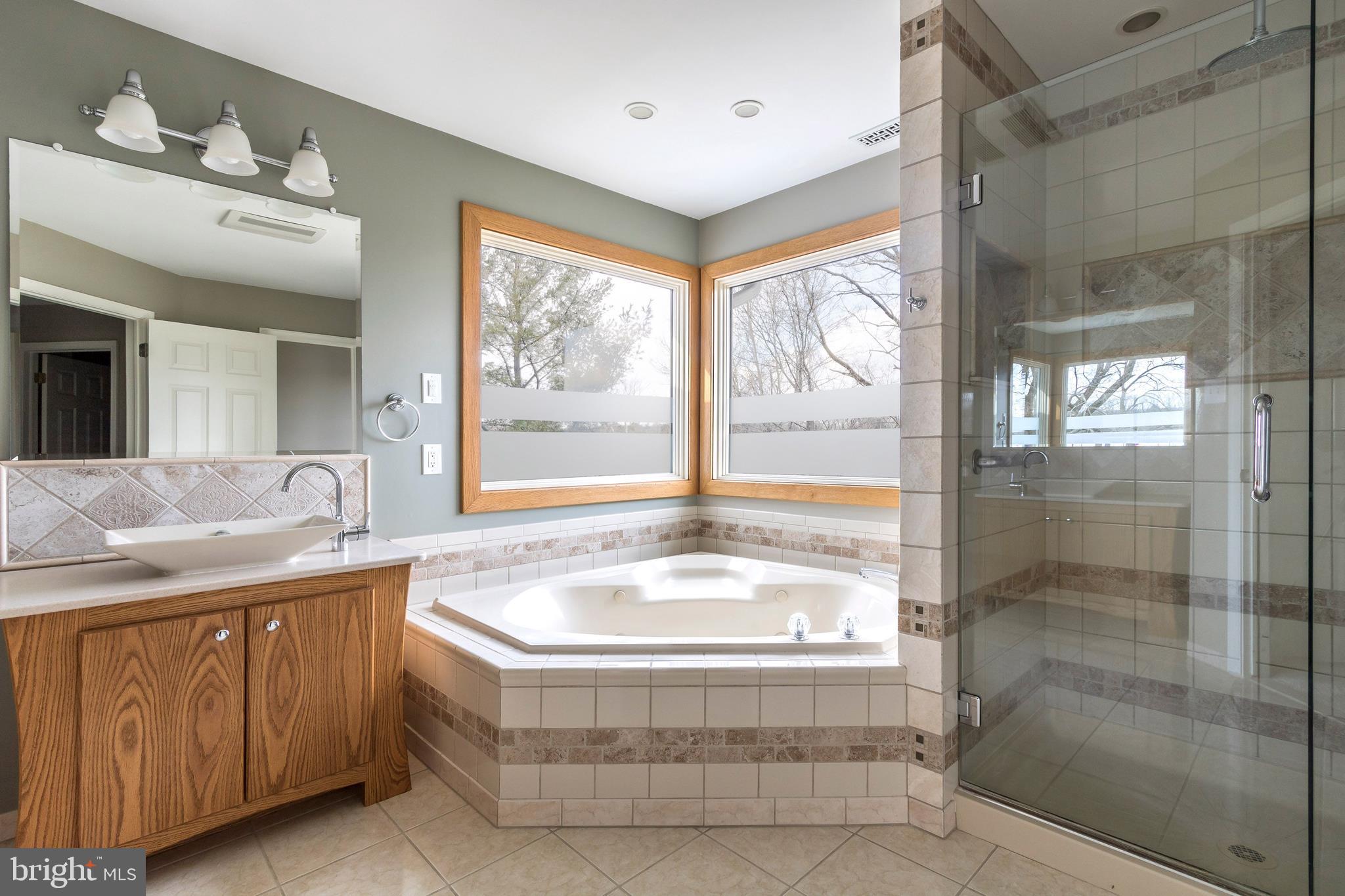 RIVERSTONE - Residential