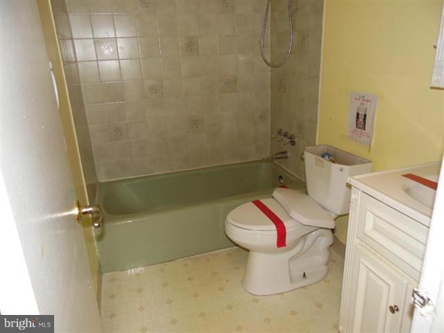 HAREWOOD PARK - Residential