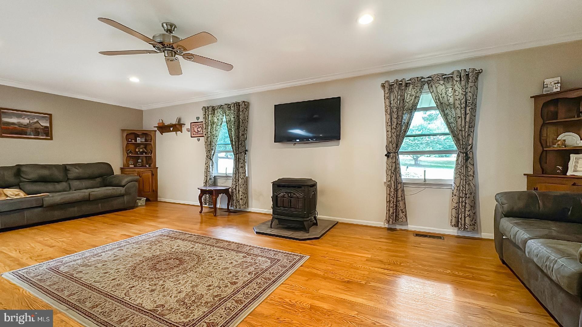 HIGH RIDGE - Residential