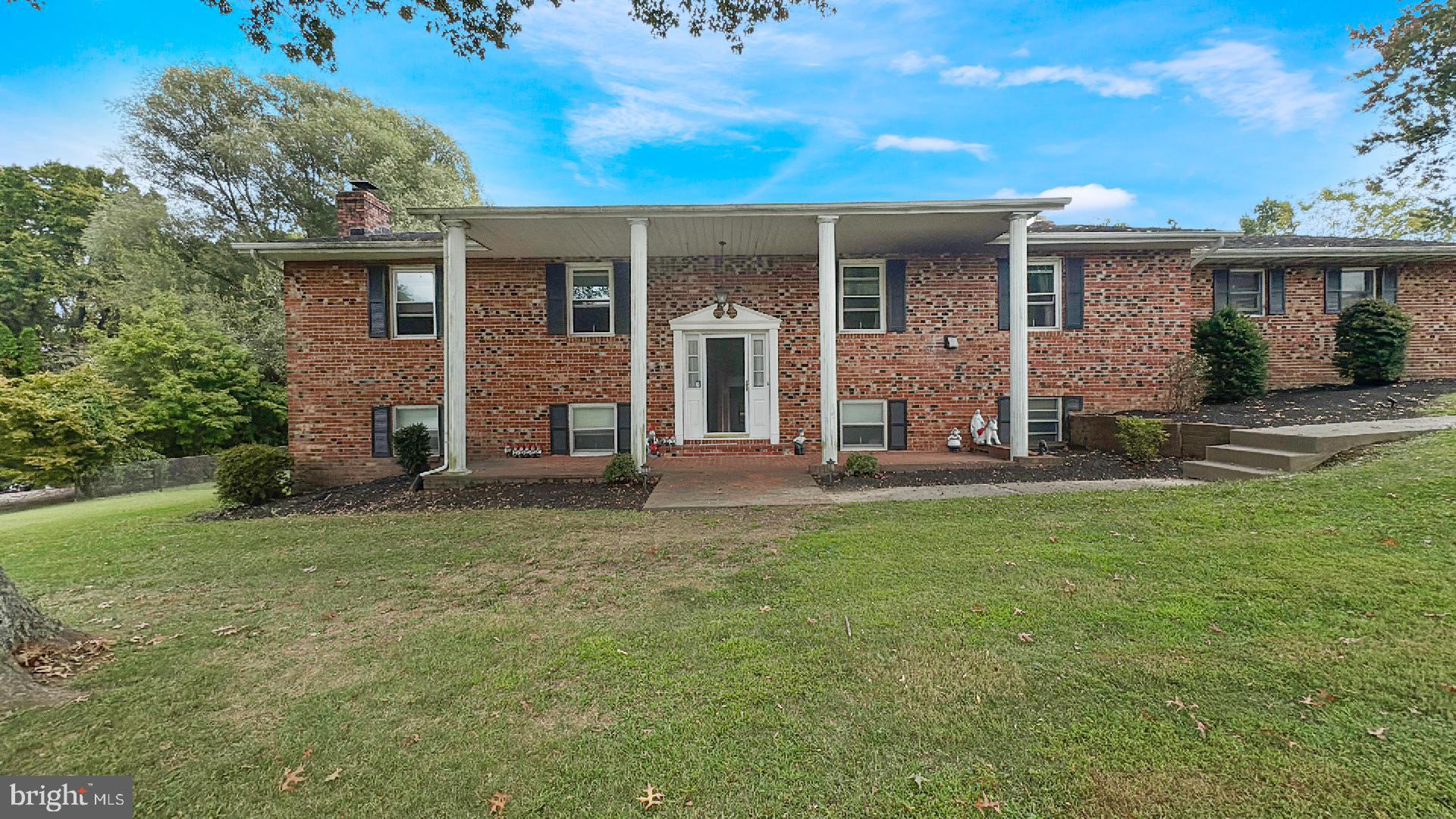 HIGH RIDGE - Residential