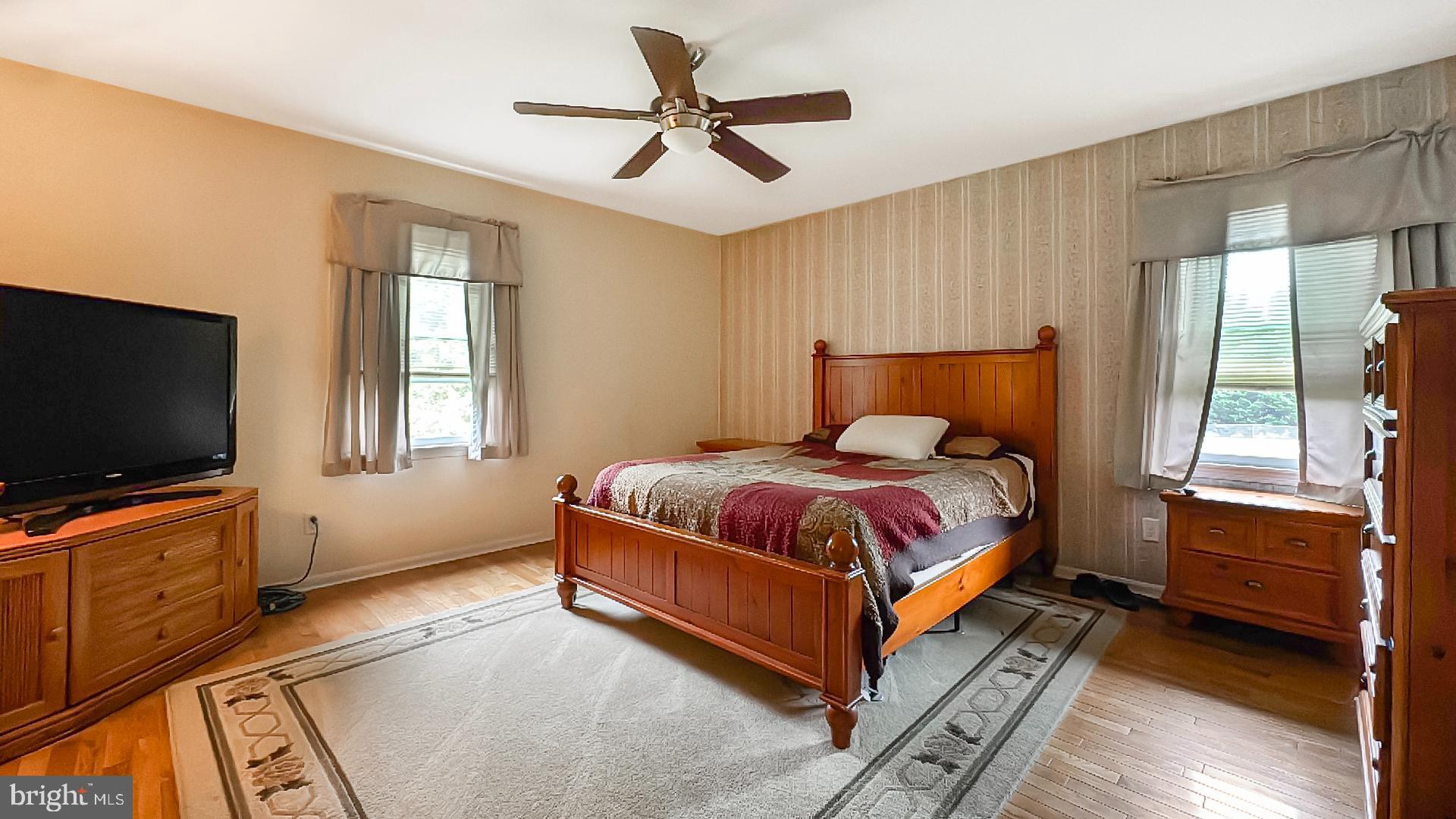 HIGH RIDGE - Residential