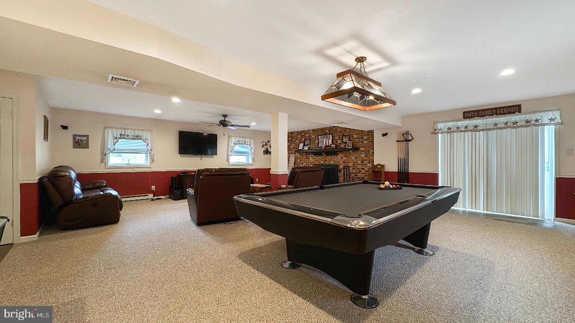 HIGH RIDGE - Residential