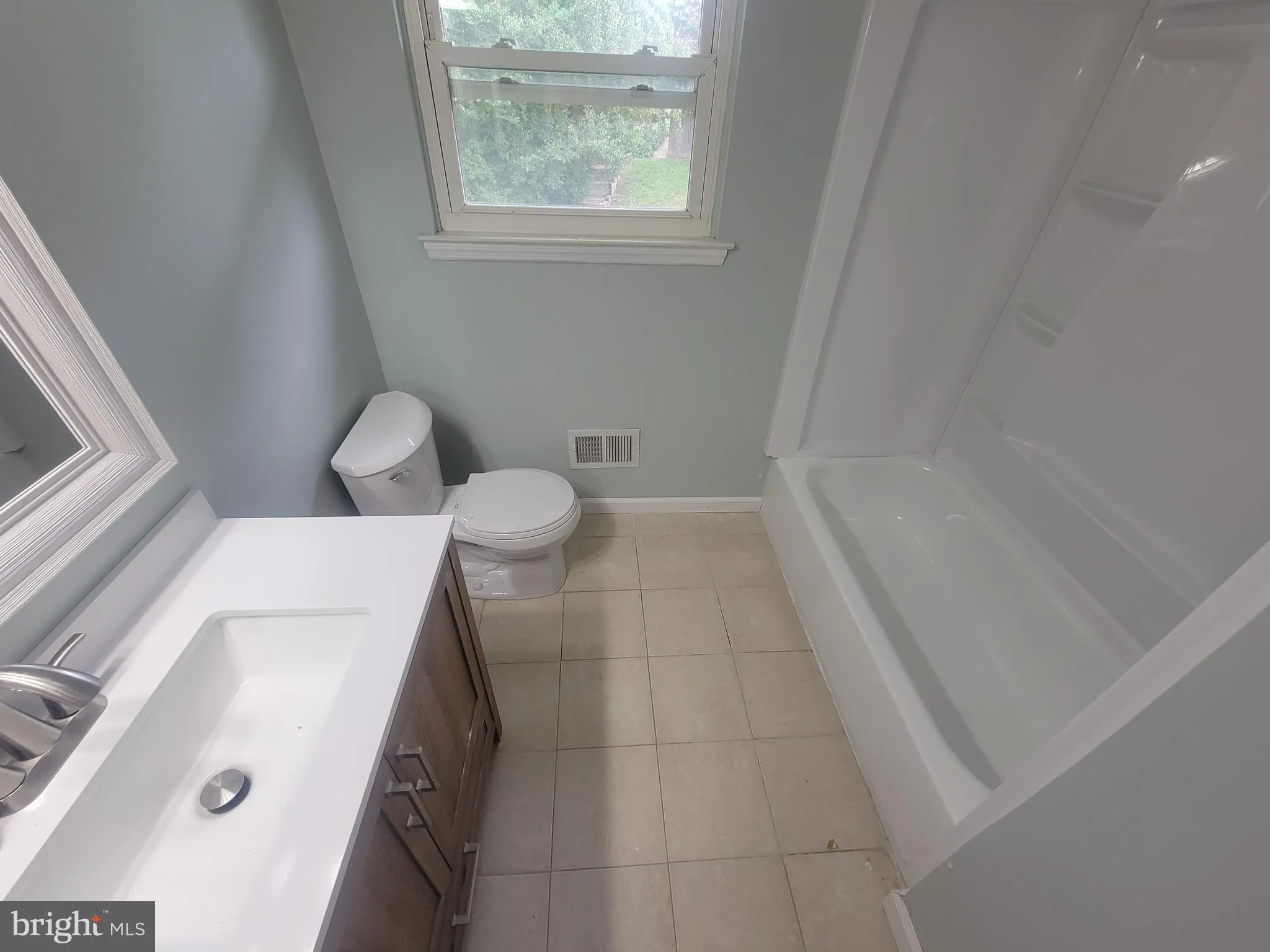 Wilmington, Delaware 19808, United States, 4 Bedrooms Bedrooms, ,2 BathroomsBathrooms,Residential,Active,114688