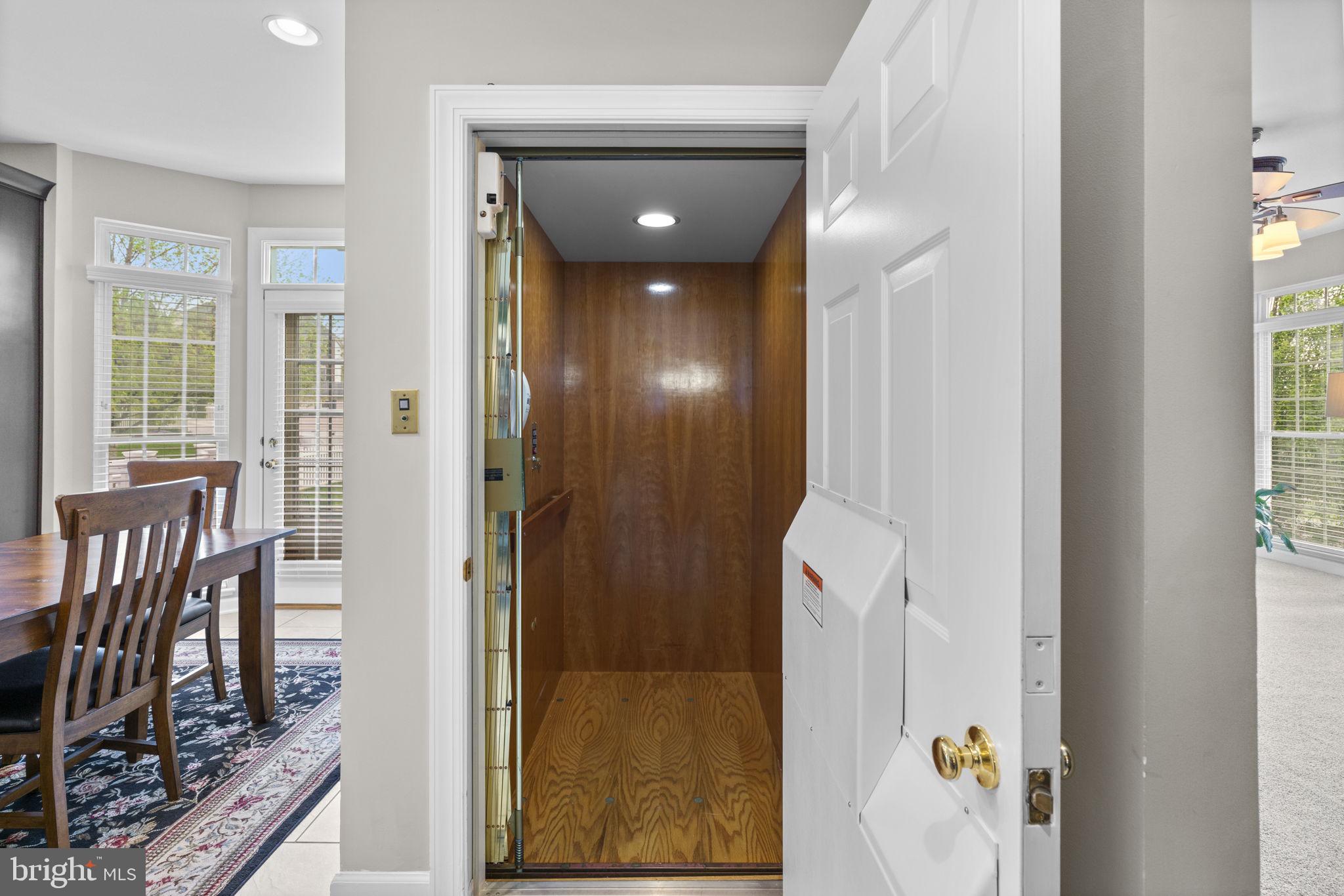 GROVEMONT - Residential