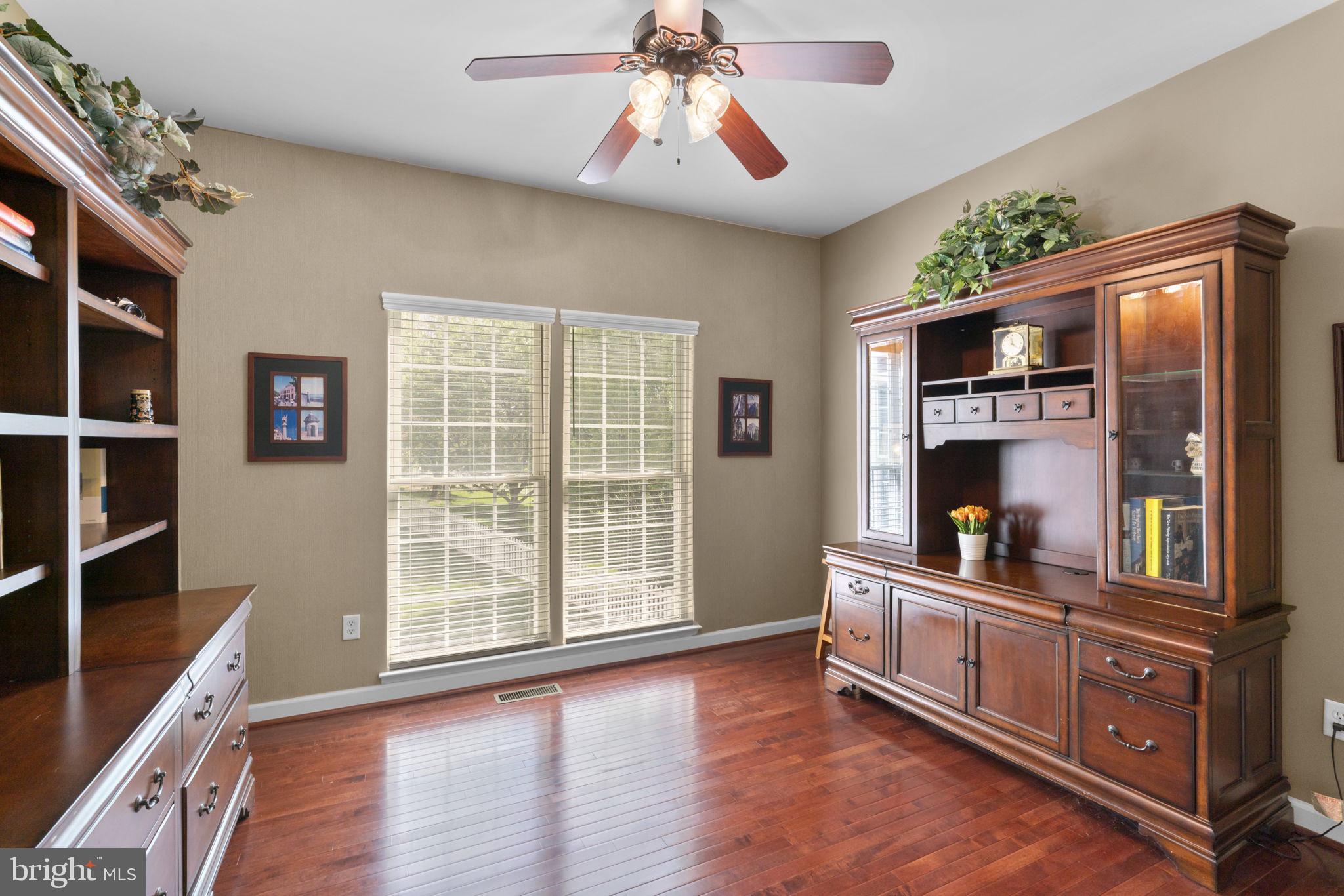 GROVEMONT - Residential