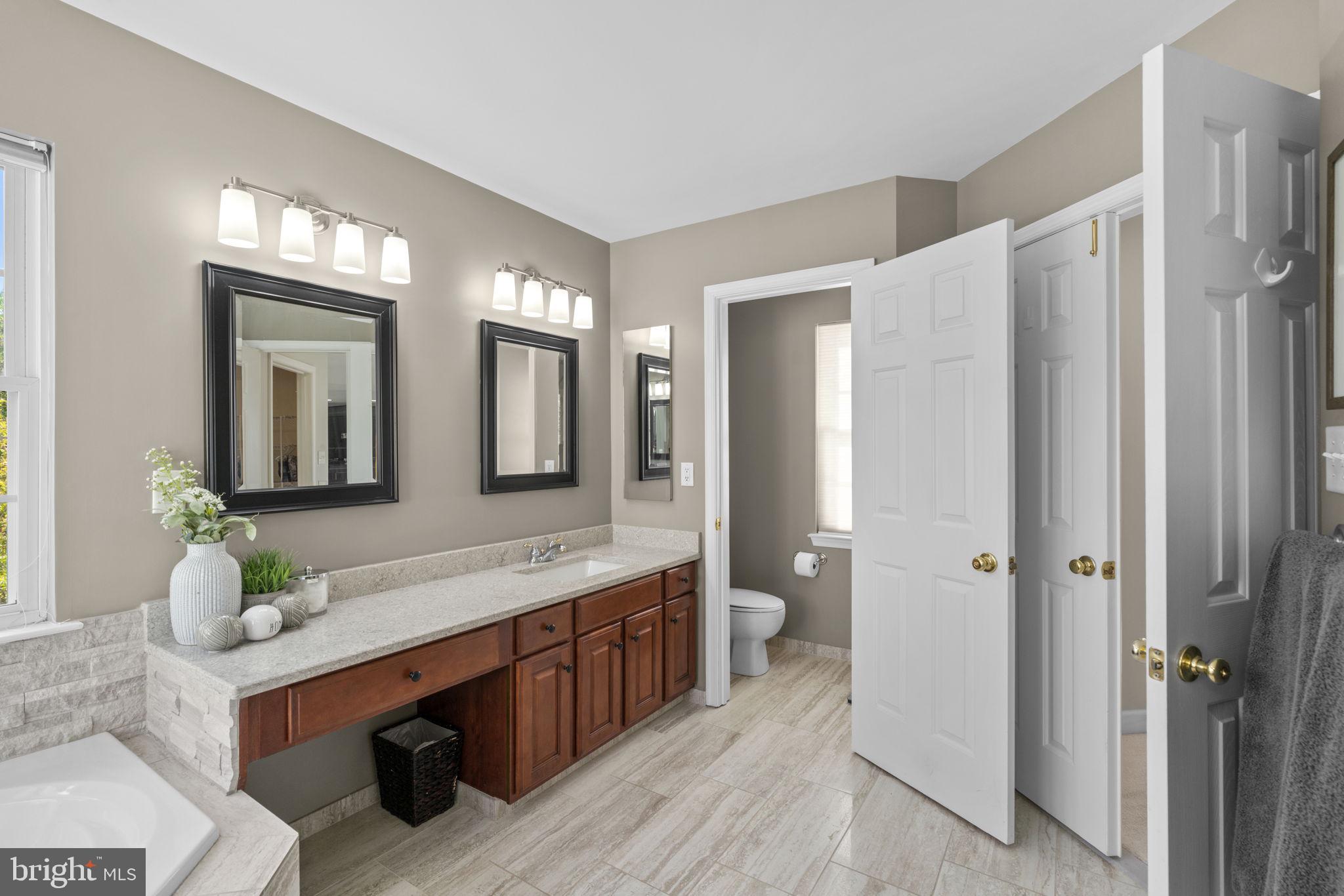 GROVEMONT - Residential