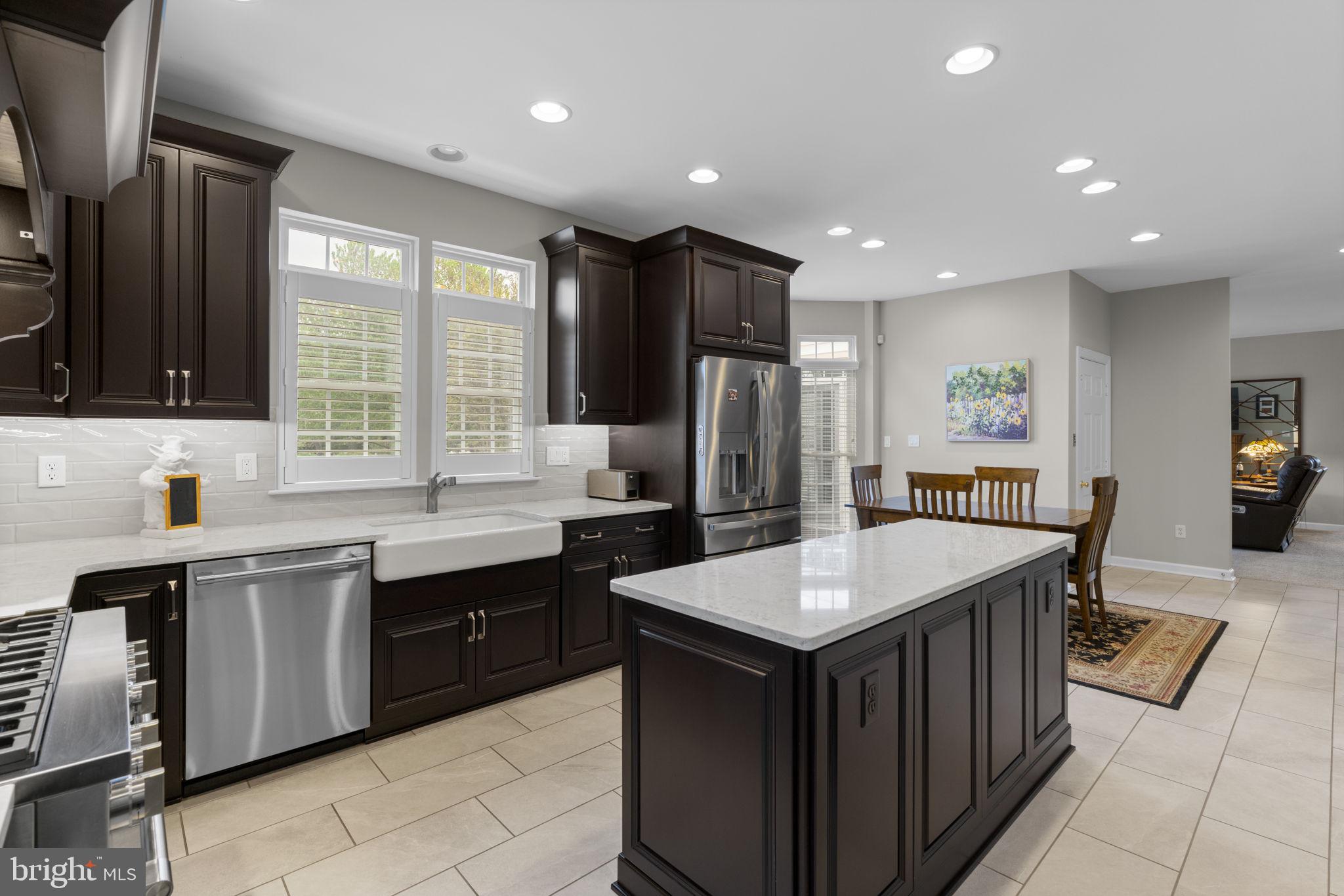 GROVEMONT - Residential