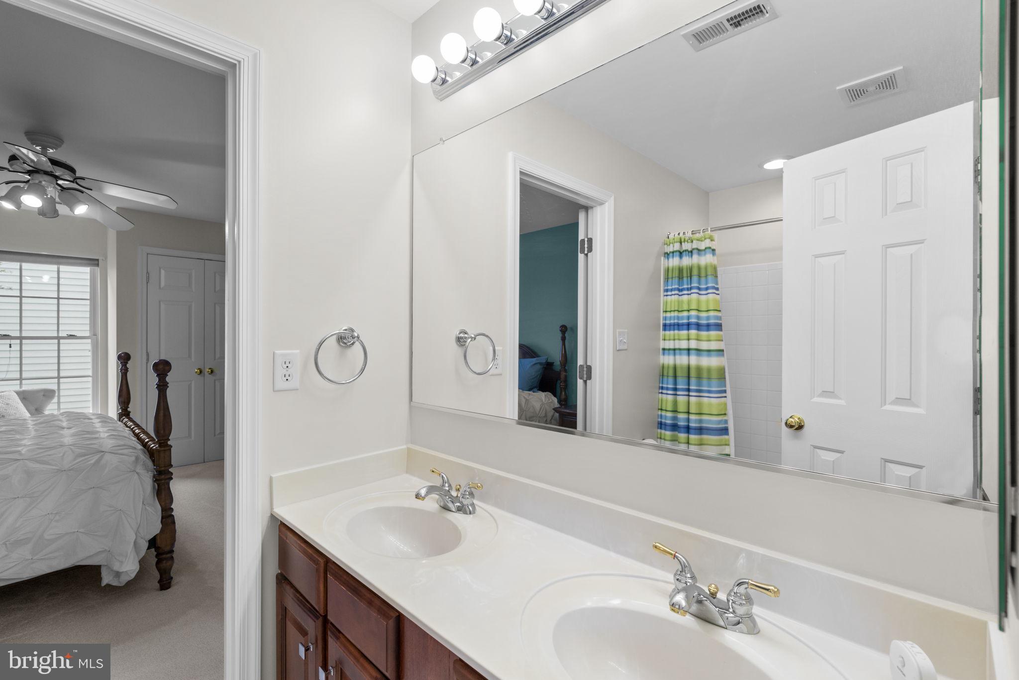 GROVEMONT - Residential