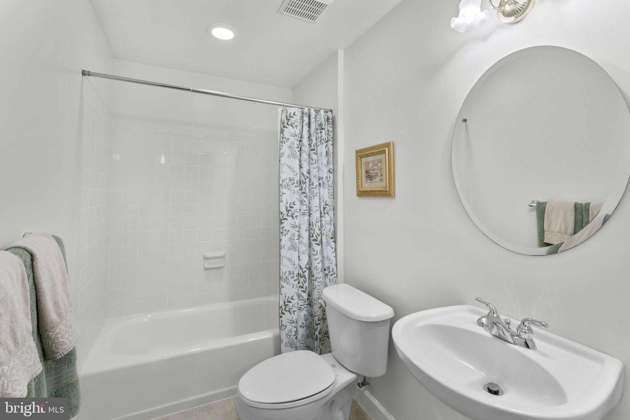 GROVEMONT - Residential