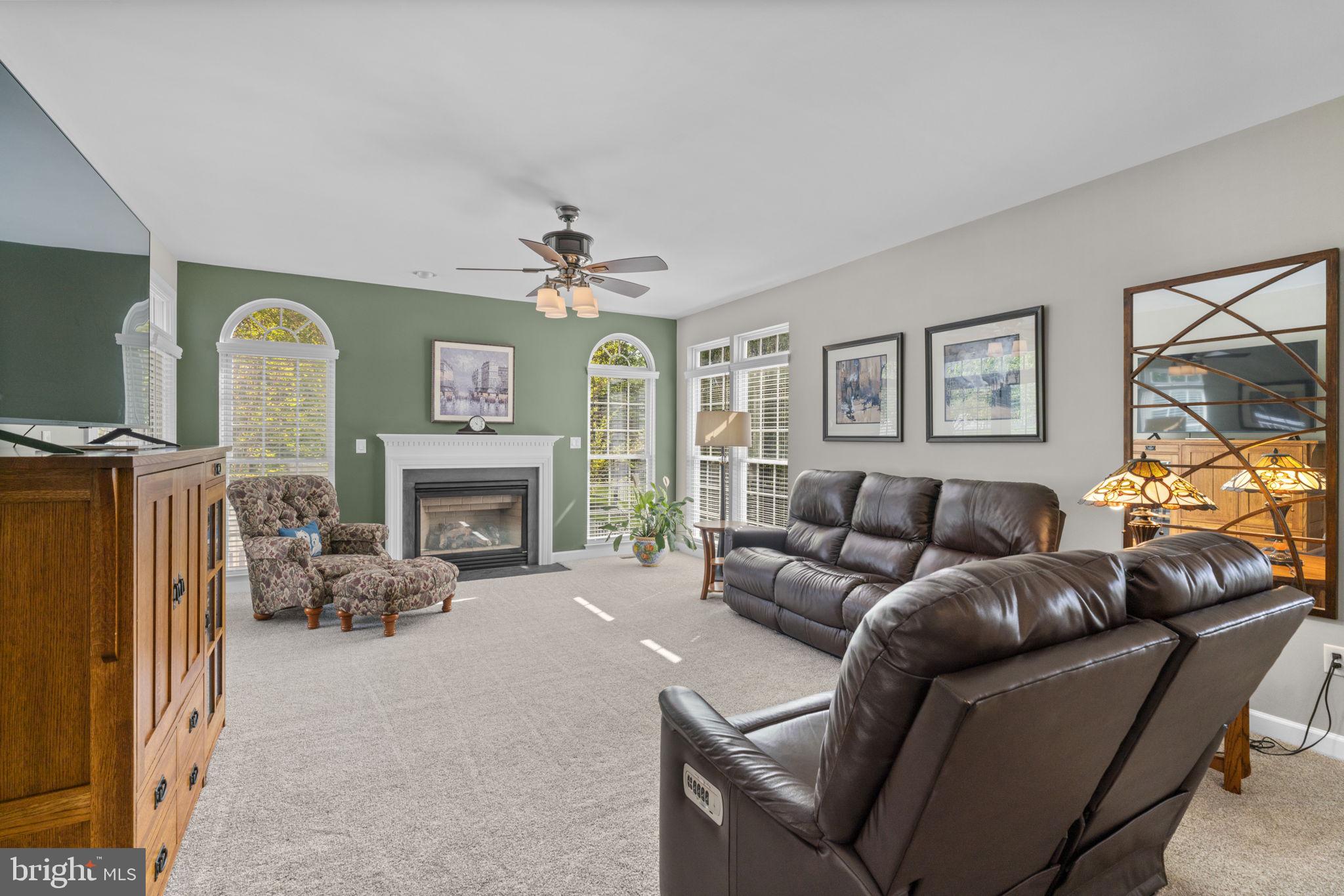 GROVEMONT - Residential