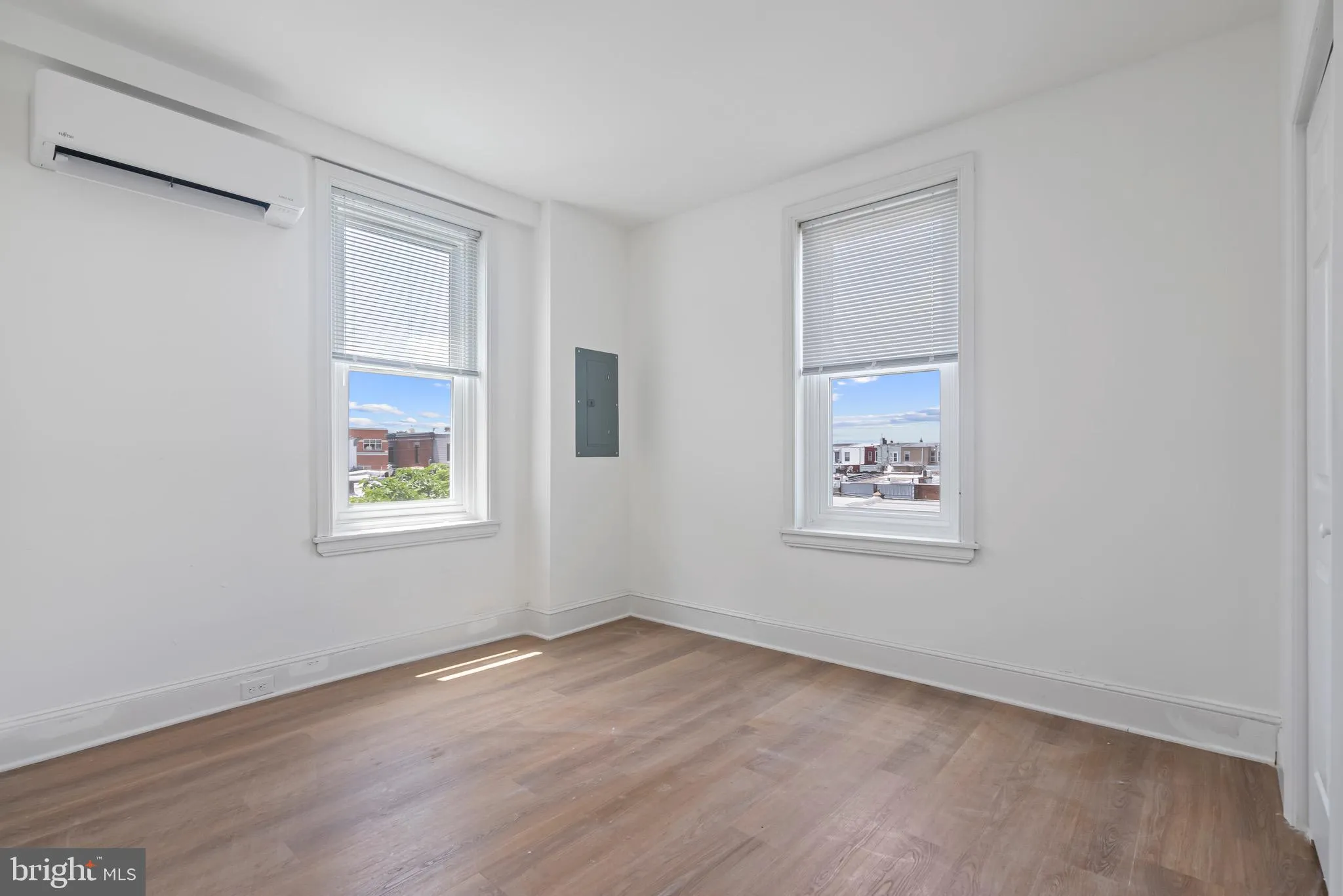 Philadelphia, Pennsylvania 19145, United States, 2 Bedrooms Bedrooms, ,2 BathroomsBathrooms,Residential,Active,143816