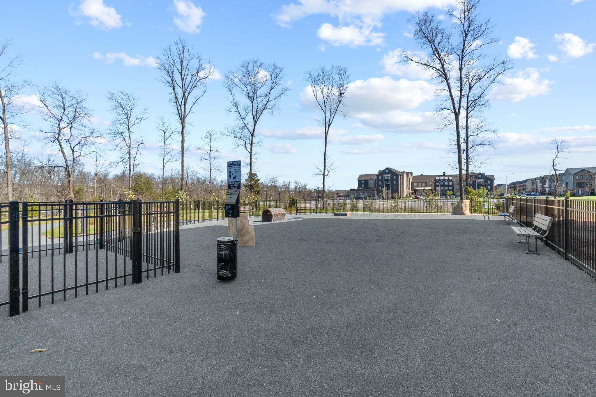 ASHBROOK PLACE - Residential