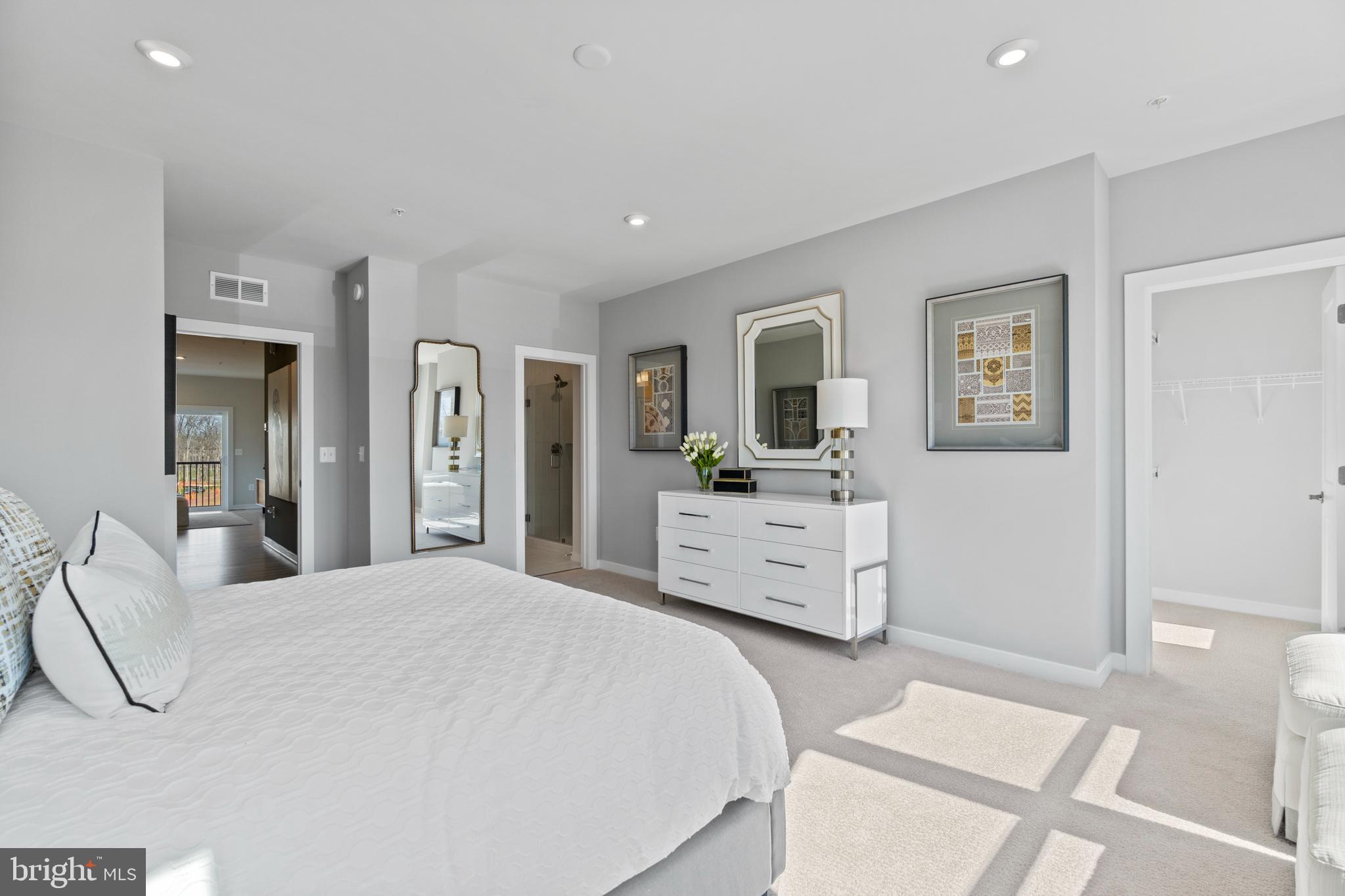 ASHBROOK PLACE - Residential