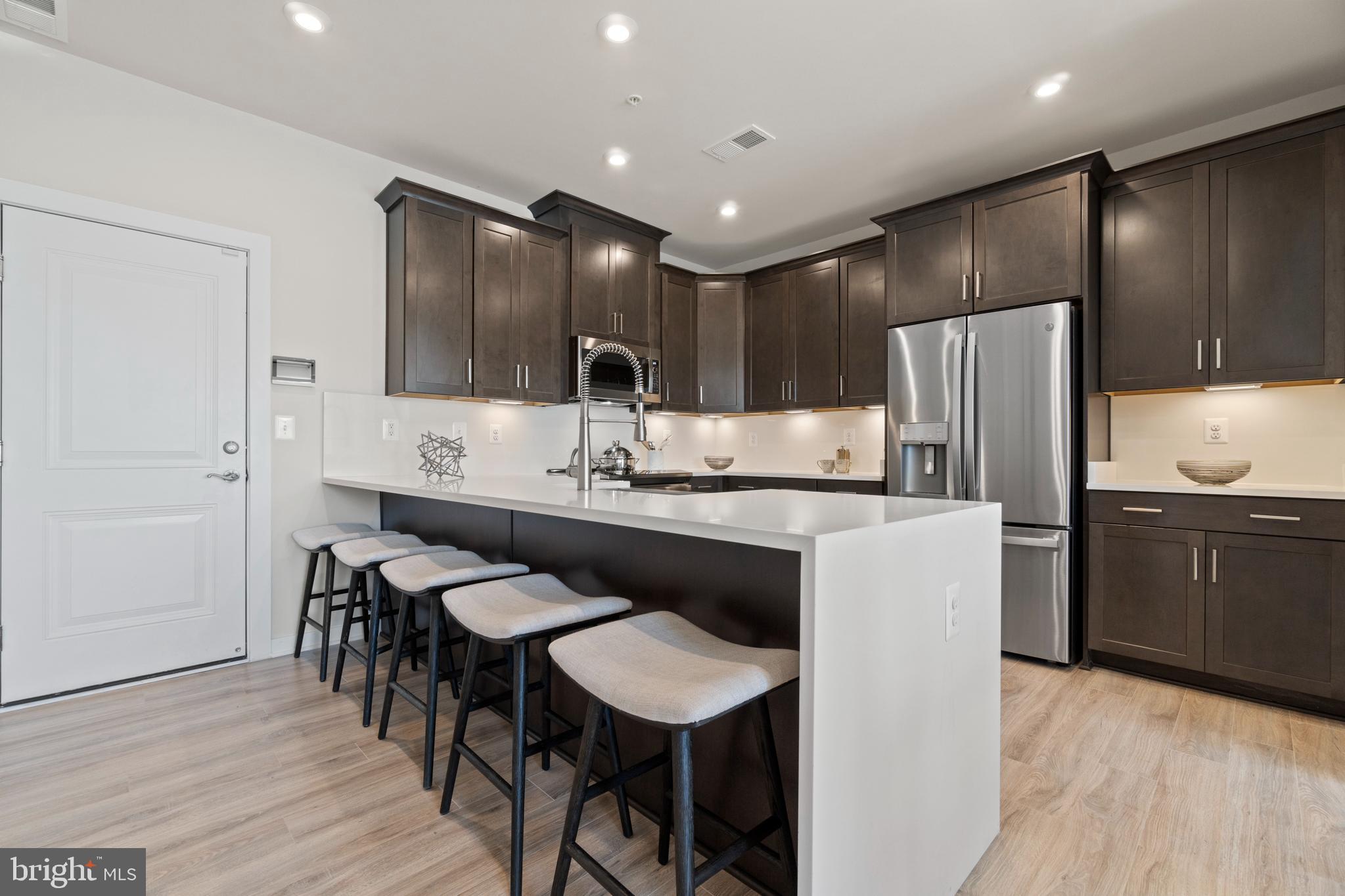 ASHBROOK PLACE - Residential