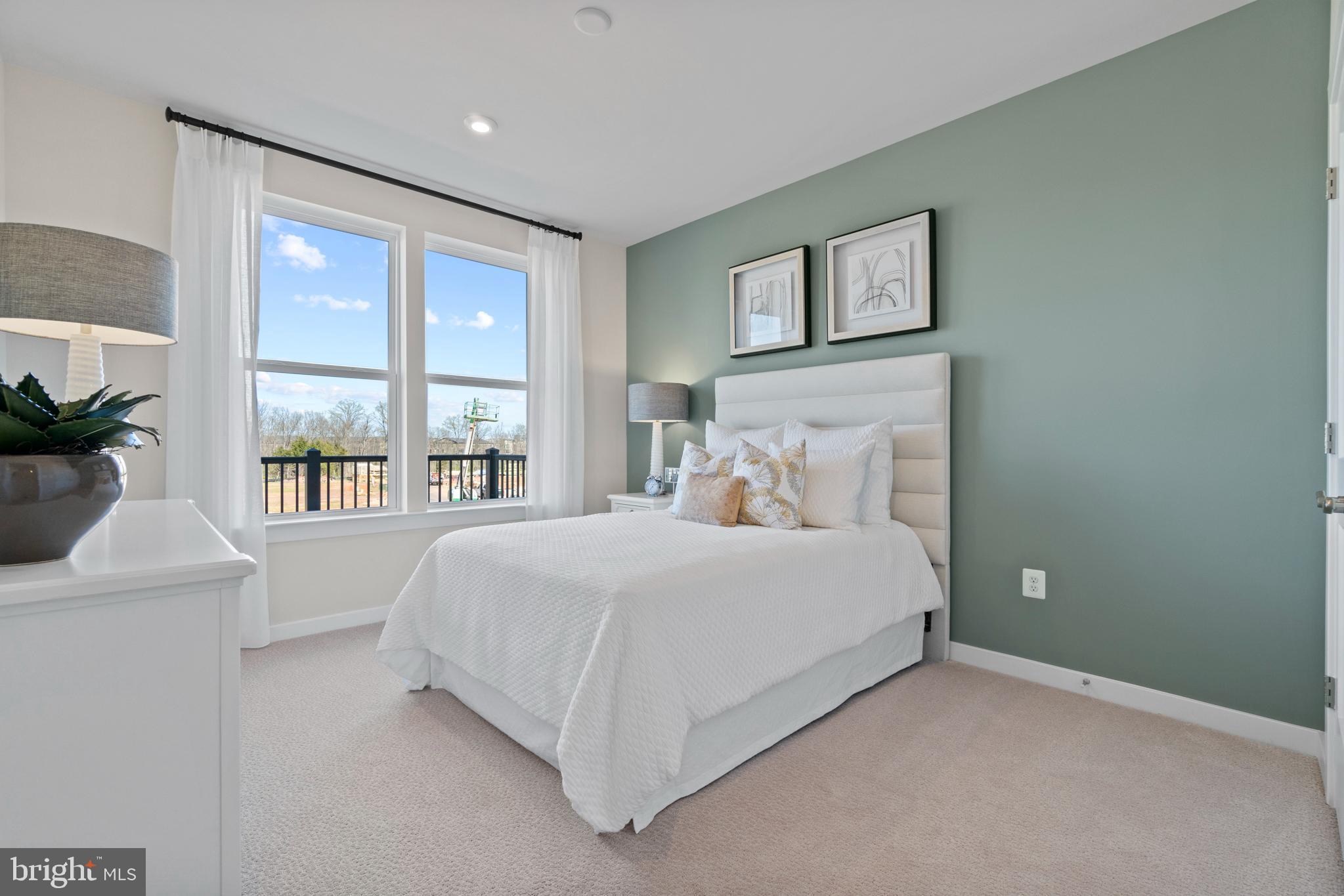 ASHBROOK PLACE - Residential